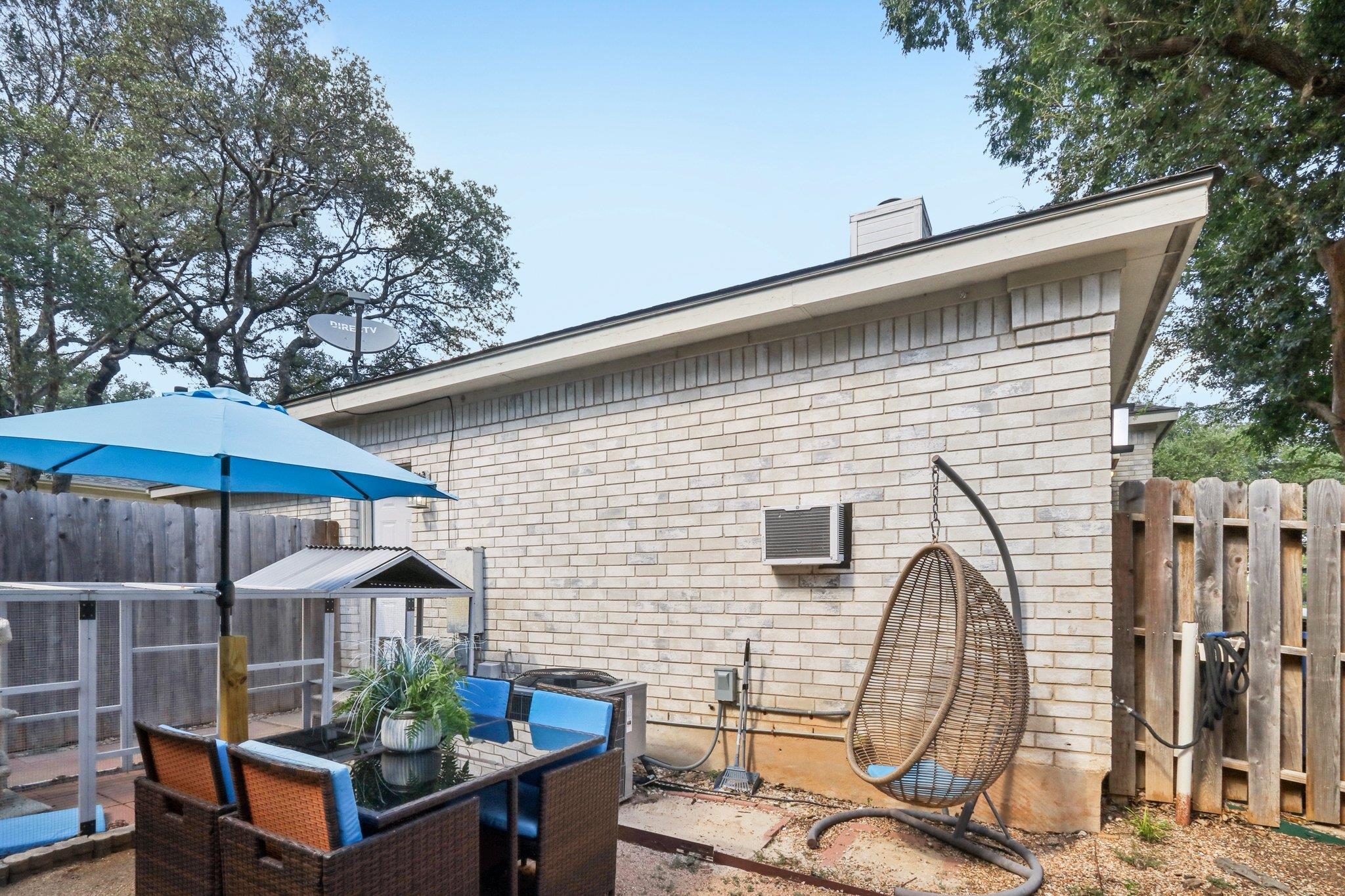 201 Sailmaster ST, Lakeway, TX 78734