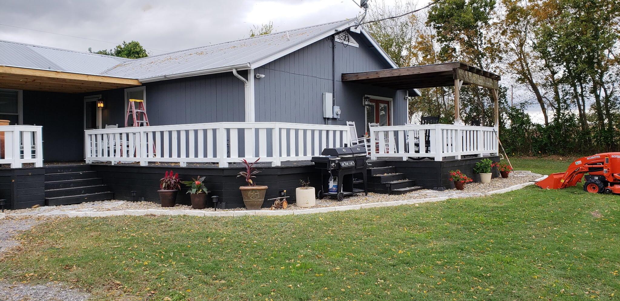 8906 Cele RD, Manor, TX 78653