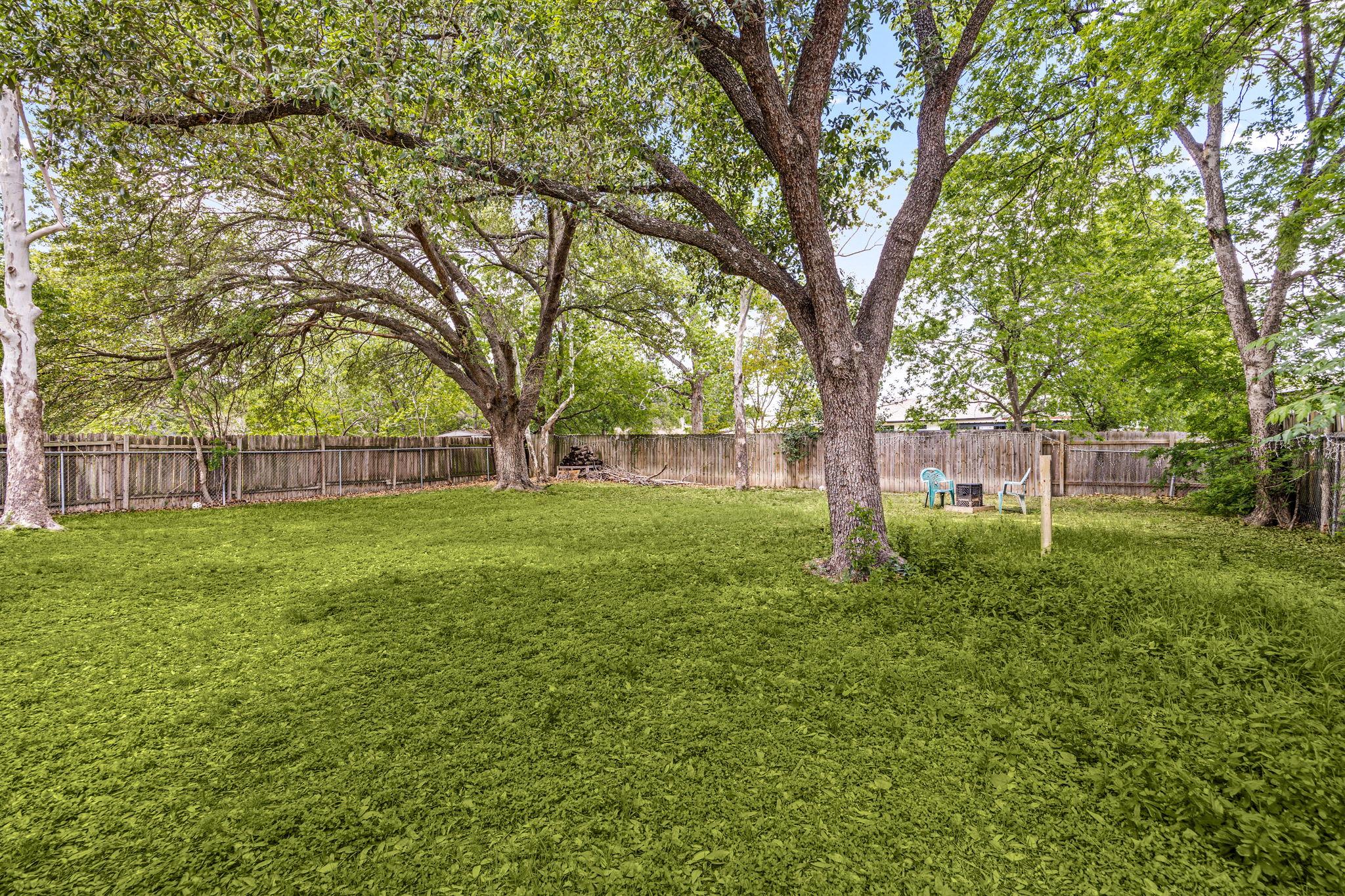 2412 E Stassney LN, Austin, TX 78744