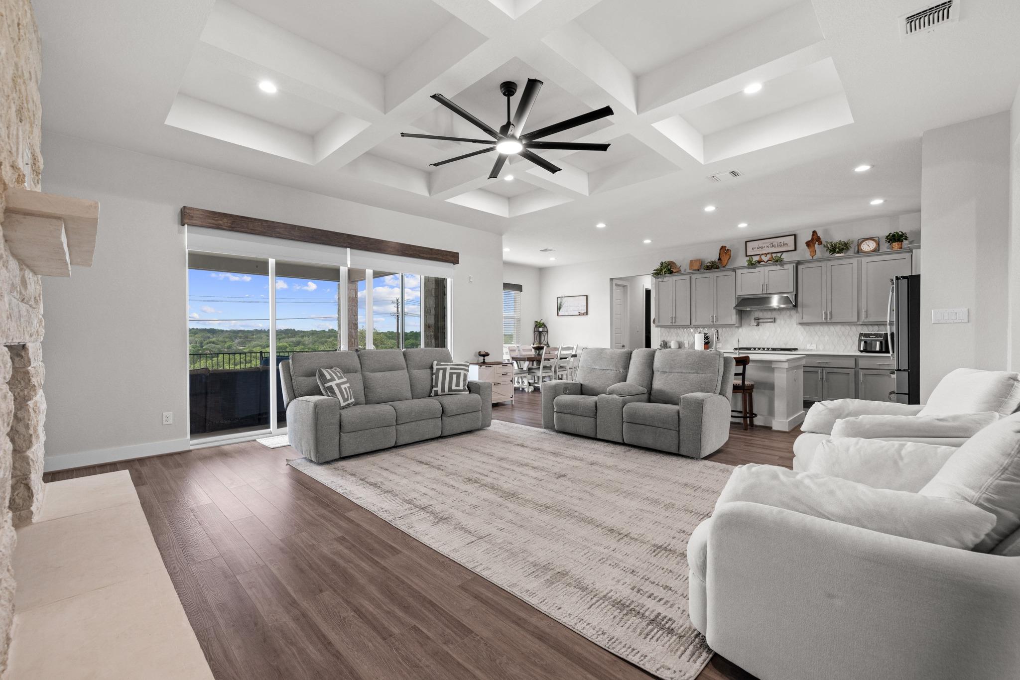 65 Sierra Mosca TRL, Liberty Hill, TX 78642