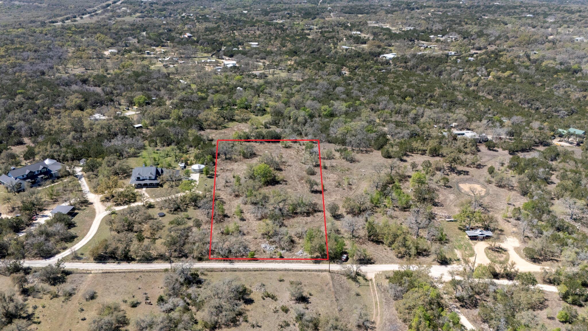 453 Nameless RD, Driftwood, TX 78619