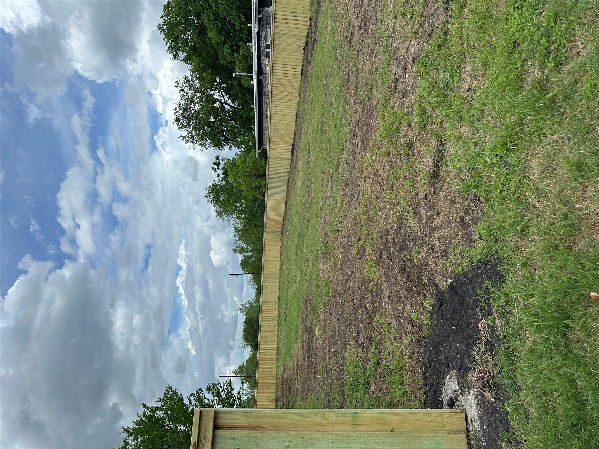1310 Marshall ST, Taylor, TX 76574