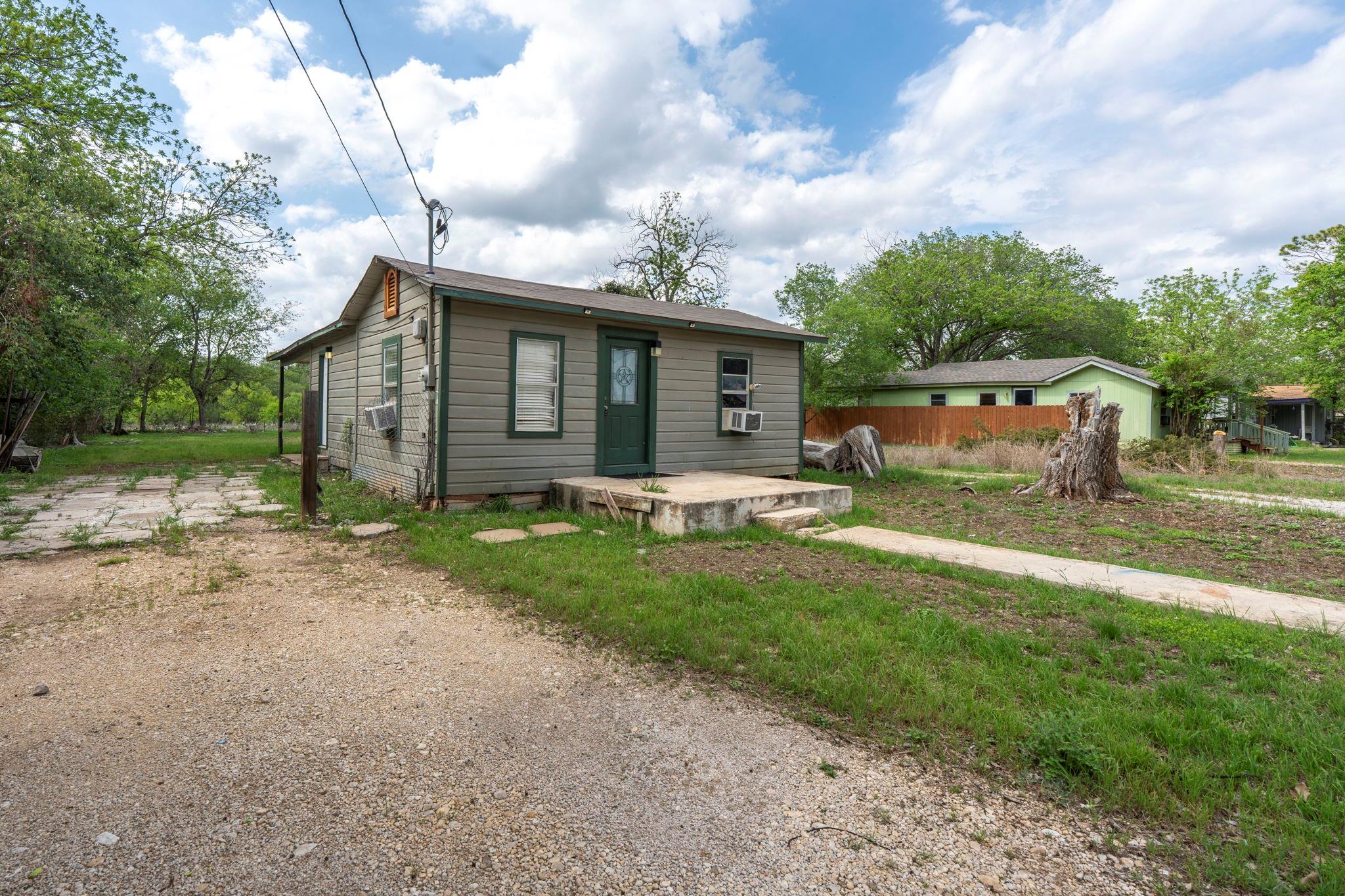 1130 Gravel ST, San Marcos, TX 78666
