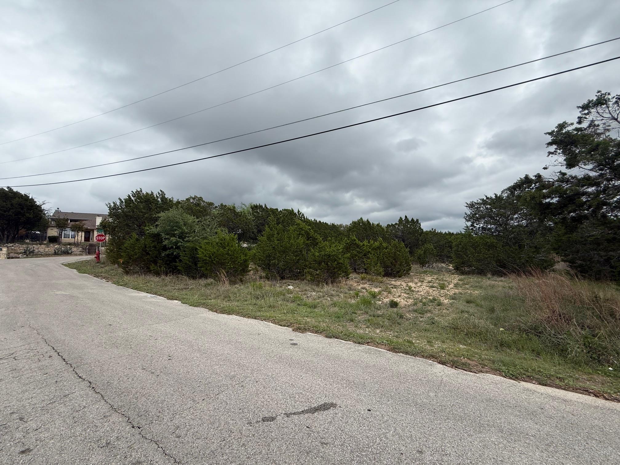 20623 Falcon LN, Lago Vista, TX 78645