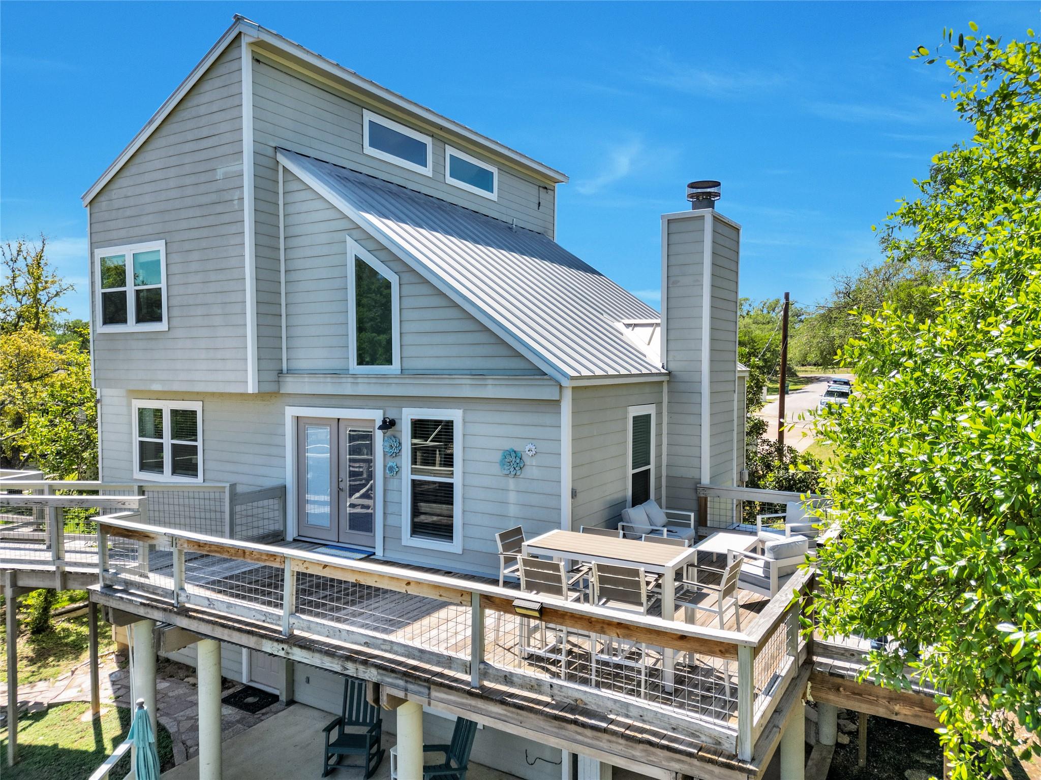 317 Twilight LN, Granite Shoals, TX 78654