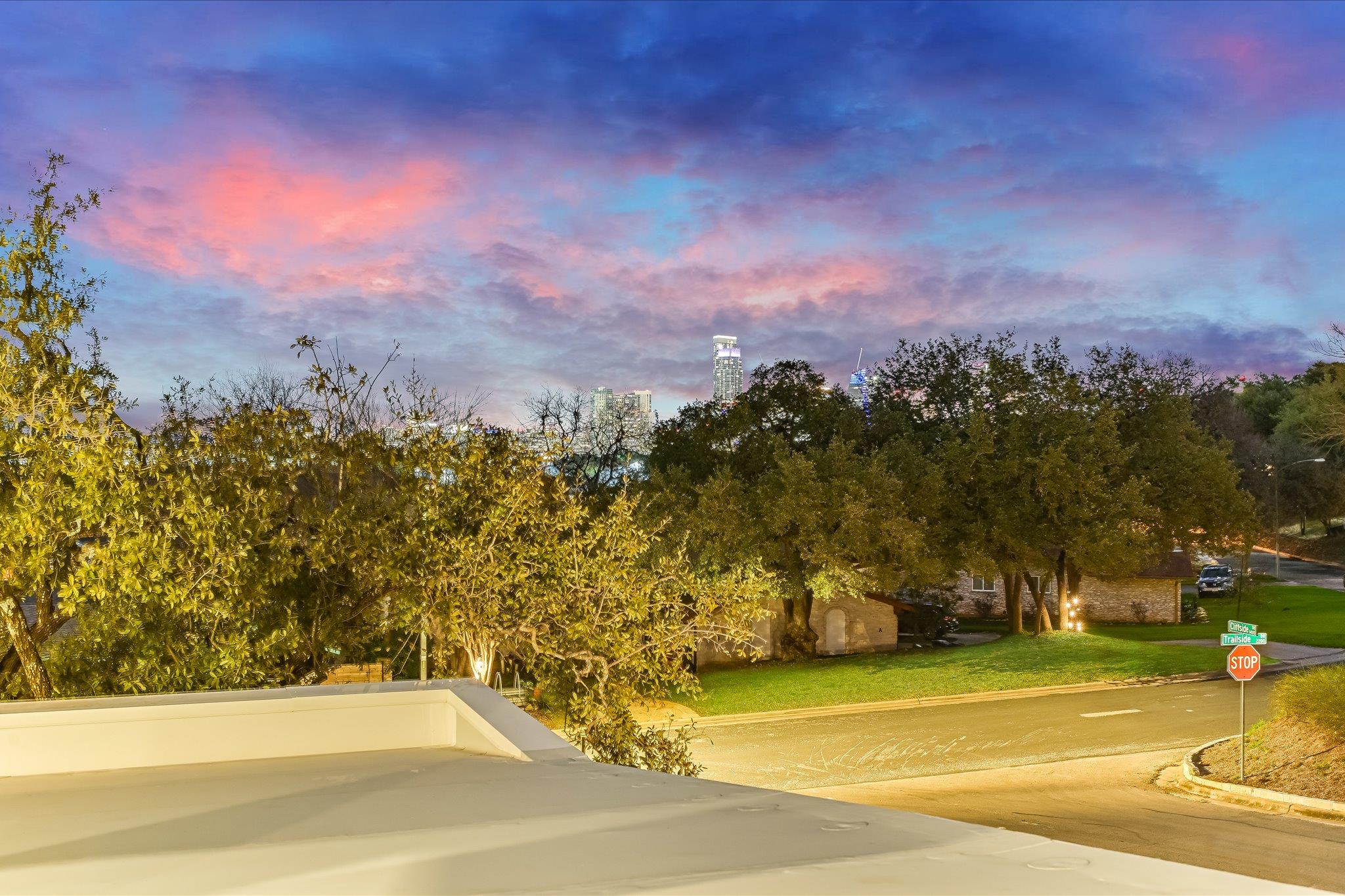 2401 Trailside DR #B, Austin, TX 78704