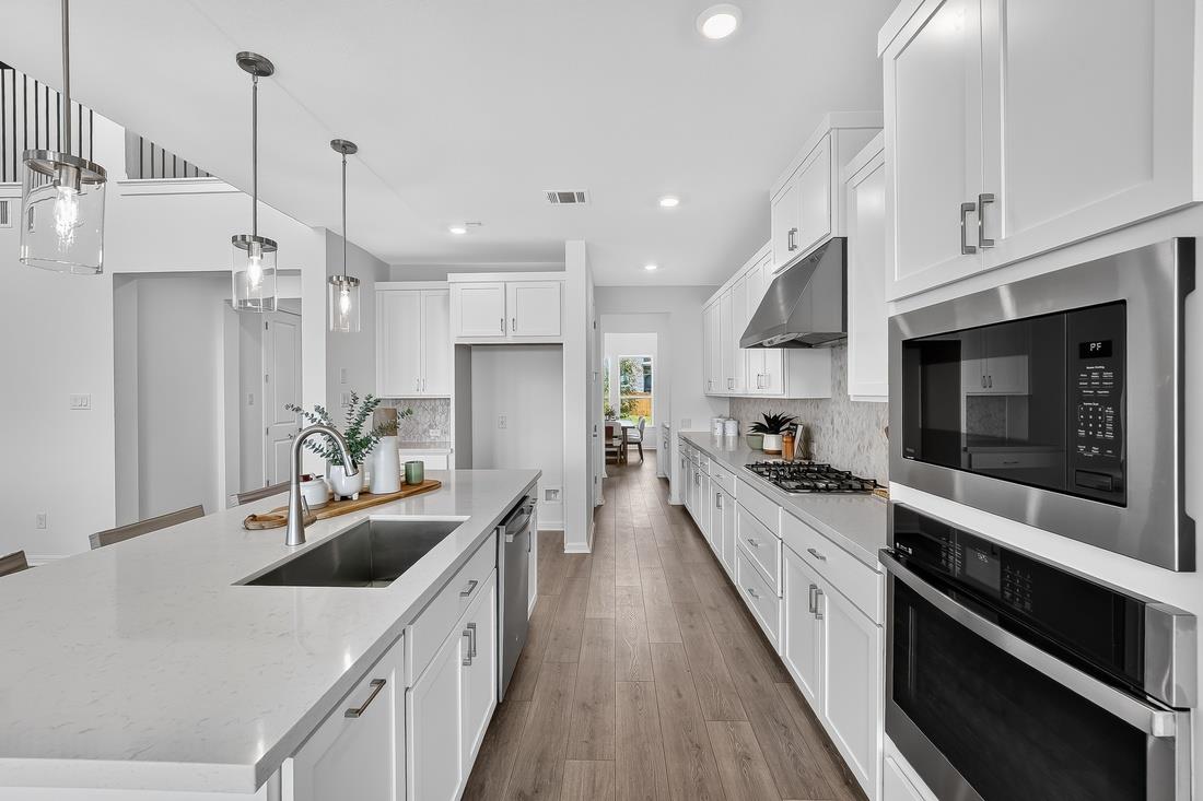 1604 Mulberry Oak LN, Georgetown, TX 78628