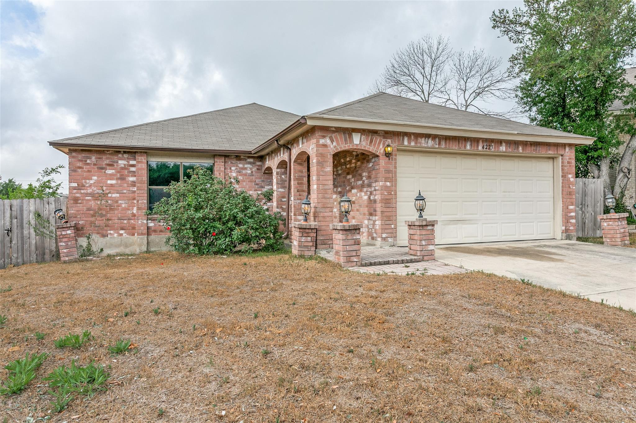 4223 Lakebend West DR, San Antonio, TX 78244