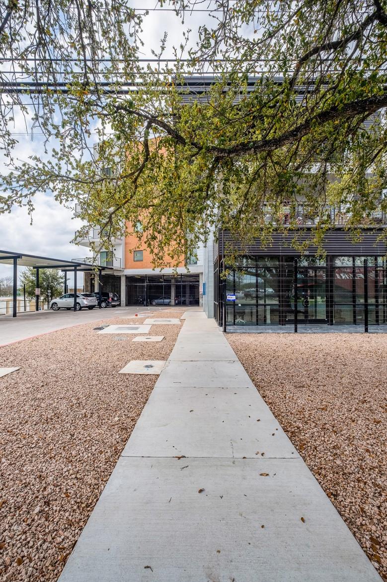 6444 Burnet RD #207, Austin, TX 78757