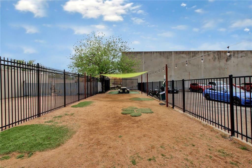 909 Reinli ST #103, Austin, TX 78751