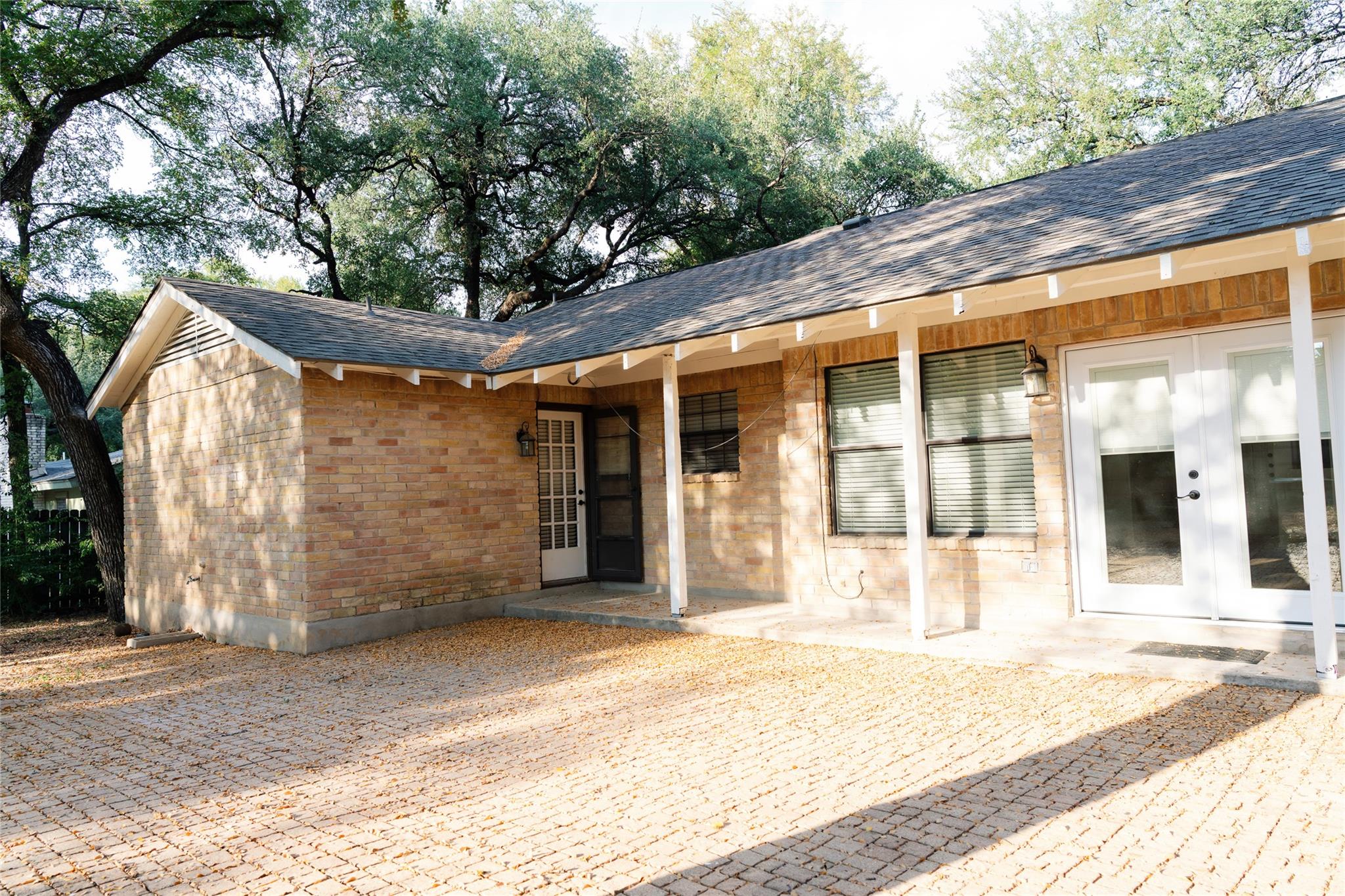 13002 Cedarhurst CIR, Austin, TX 78729