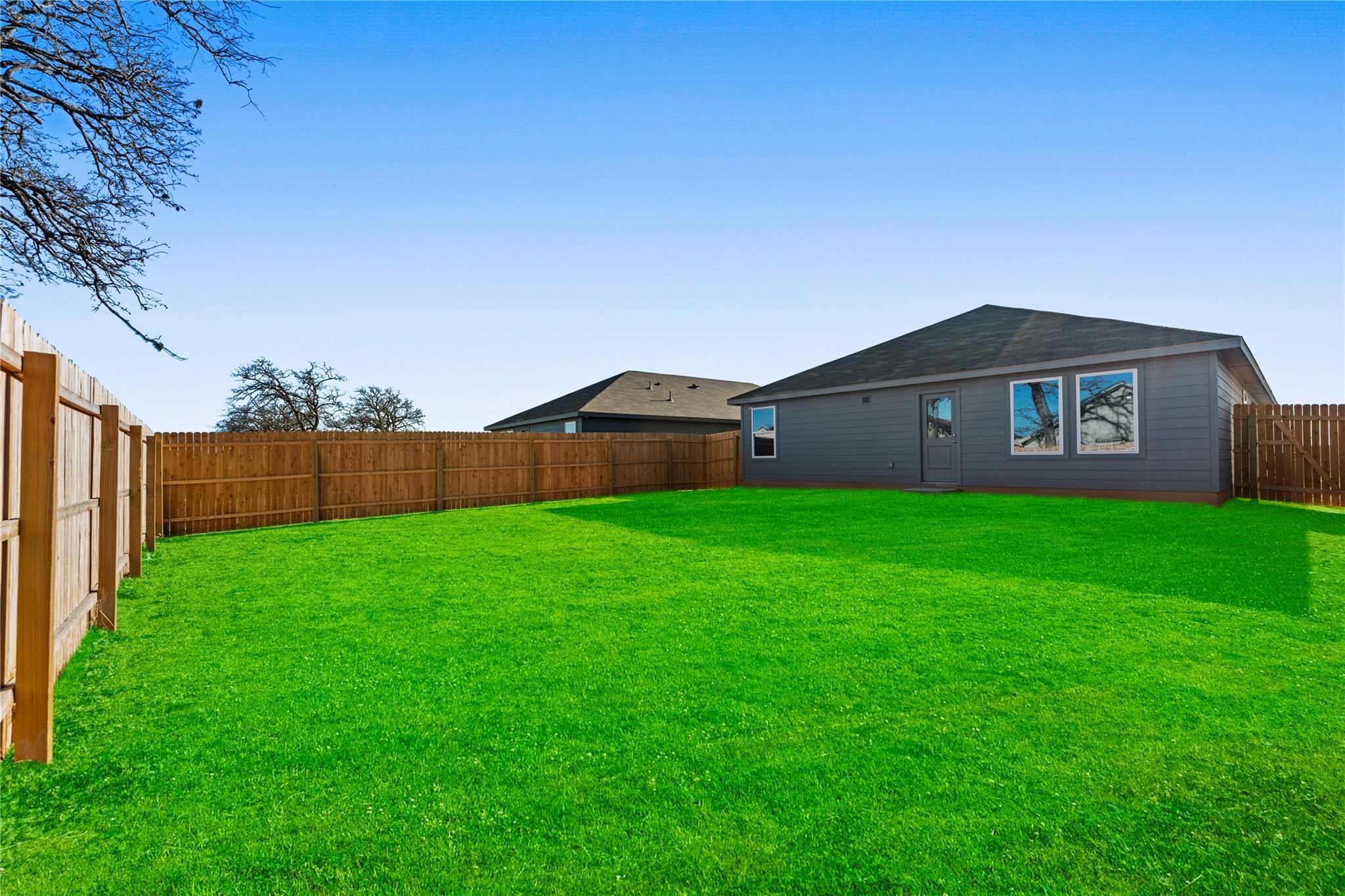 110 Ellendale PL, Fredericksburg, TX 78624