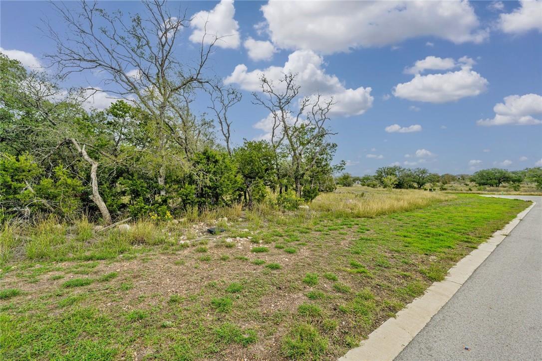 104 Rocky Summit CT, Spicewood, TX 78669