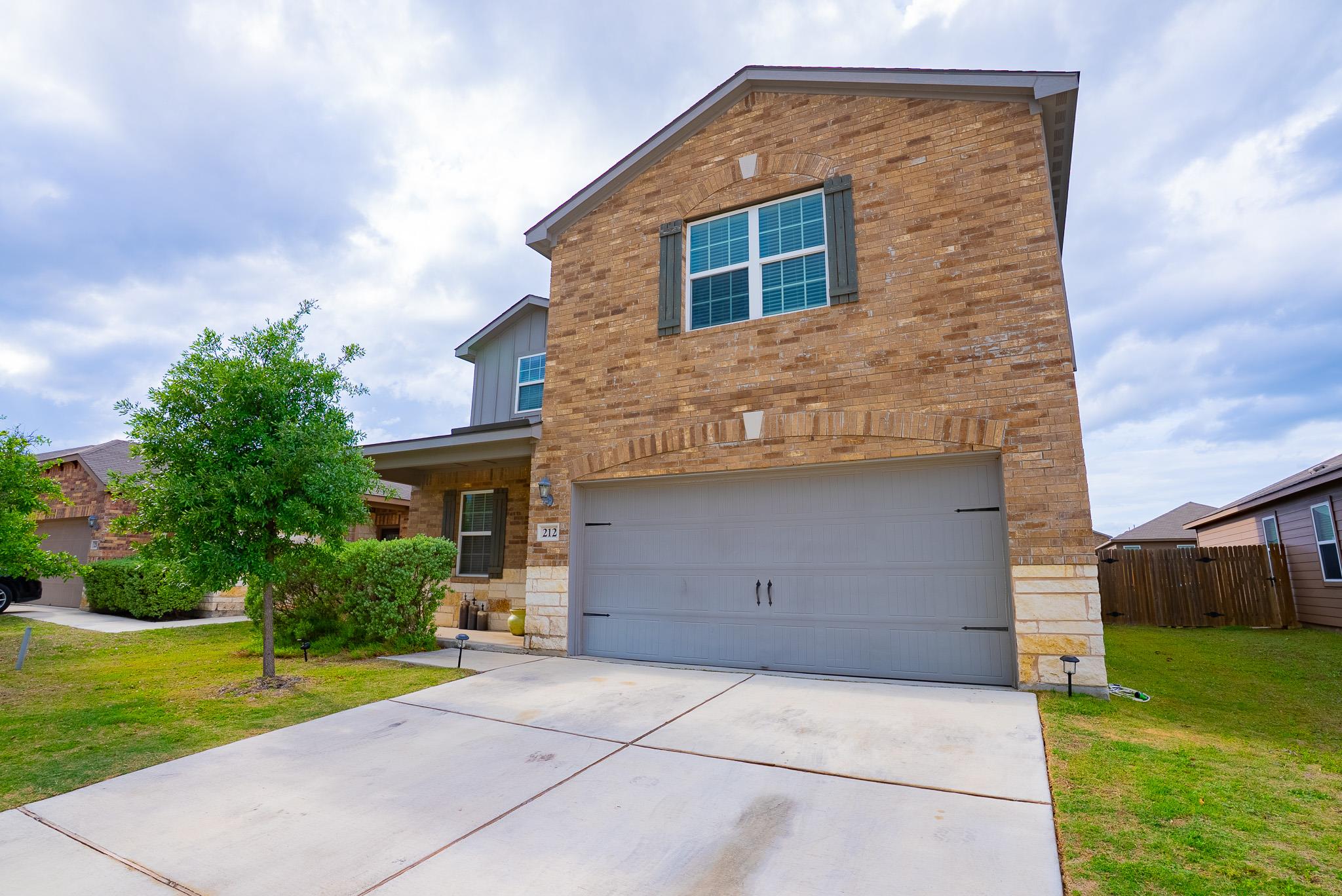 212 Star Spangled DR, Liberty Hill, TX 78642