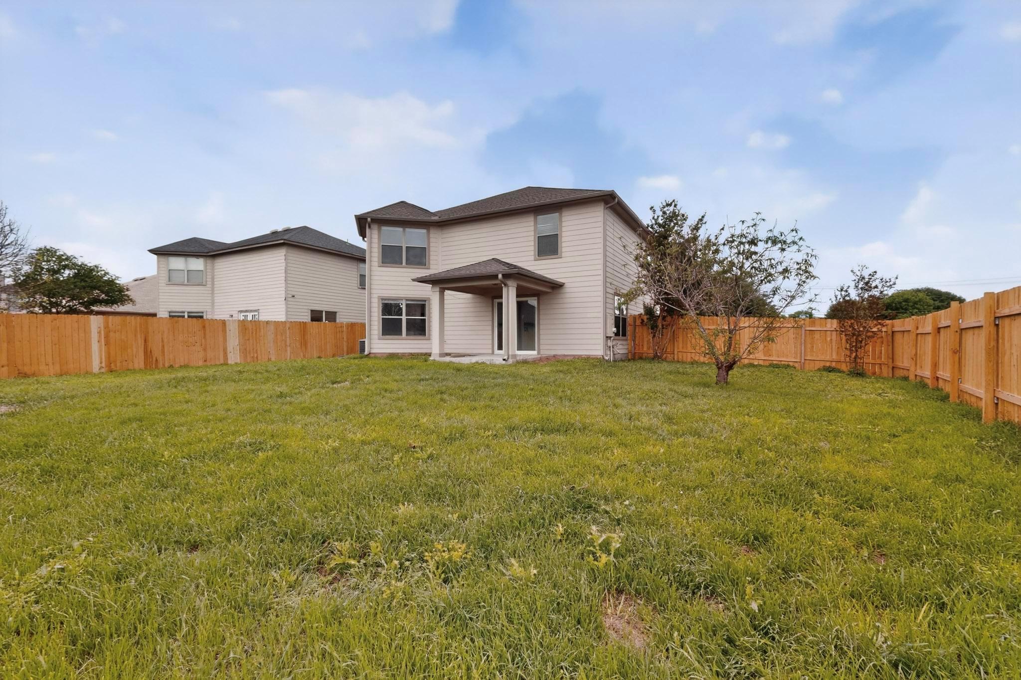 1200 Apollo CIR, Round Rock, TX 78664