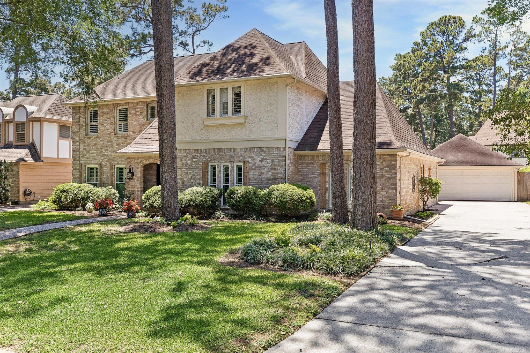 15111 Rose Cottage DR, Houston, TX 77069