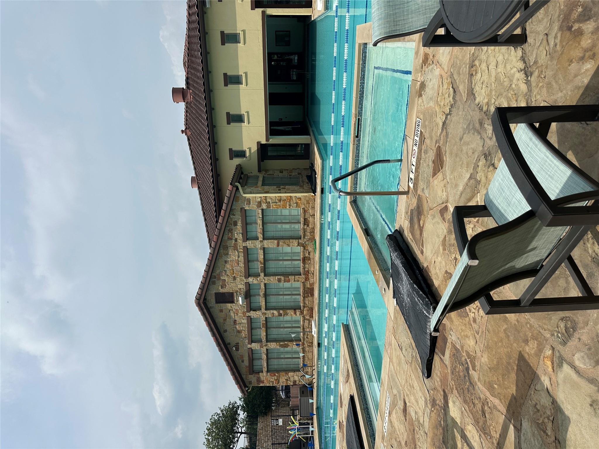 105 Lucia CIR #1, Lakeway, TX 78734