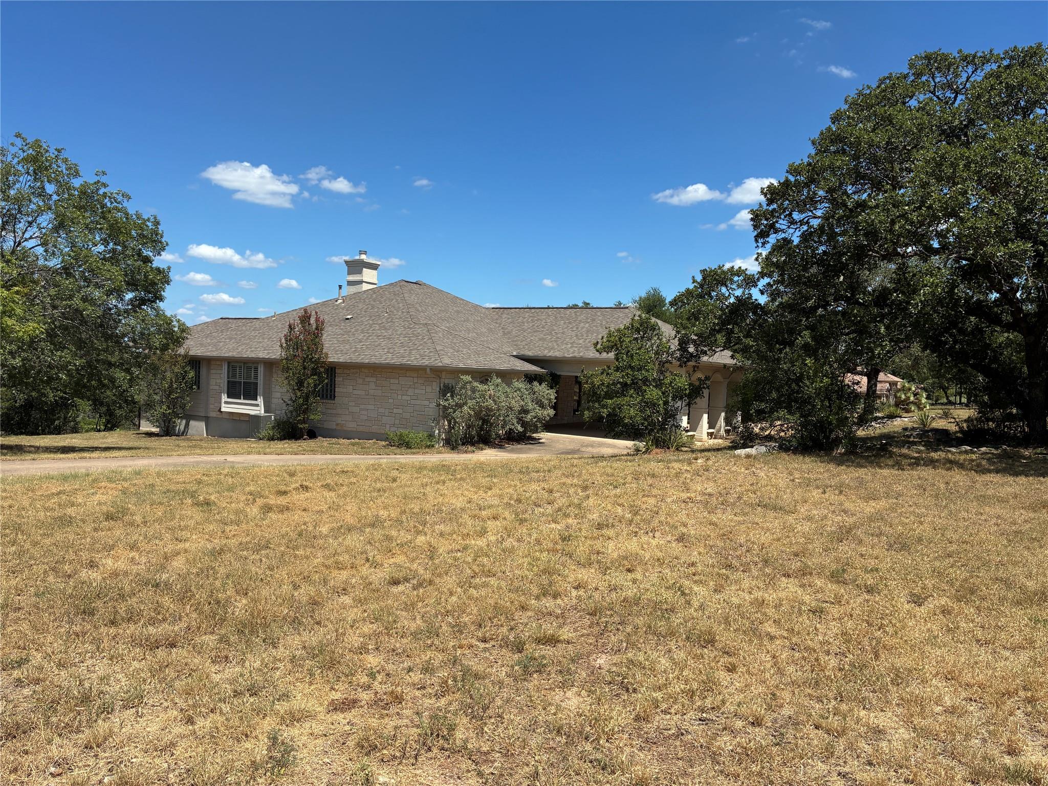 19620 Single Peak CV, Spicewood, TX 78669