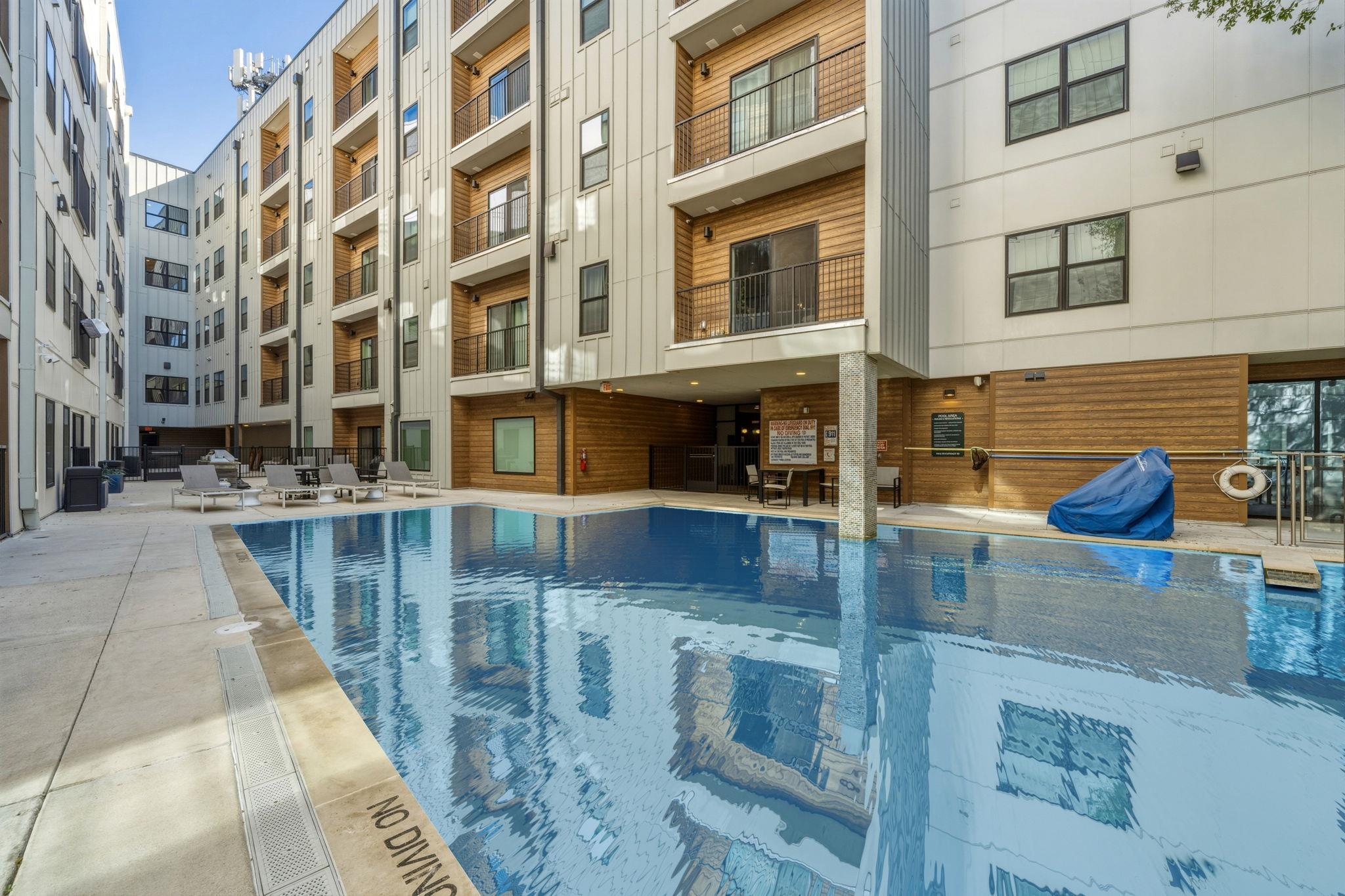 2500 Longview ST #300, Austin, TX 78705
