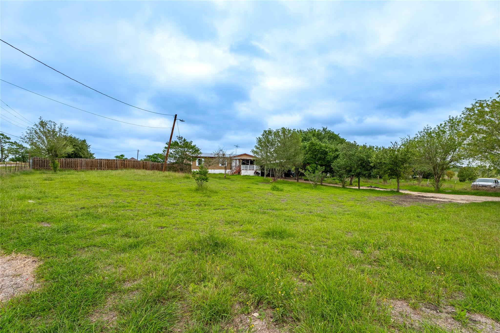 100 Cattle BND, Kyle, TX 78640