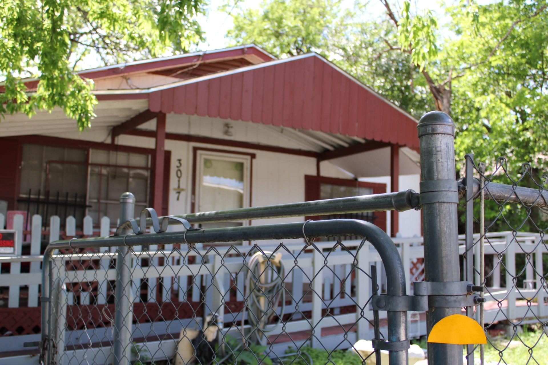 3017 Lyons RD, Austin, TX 78702