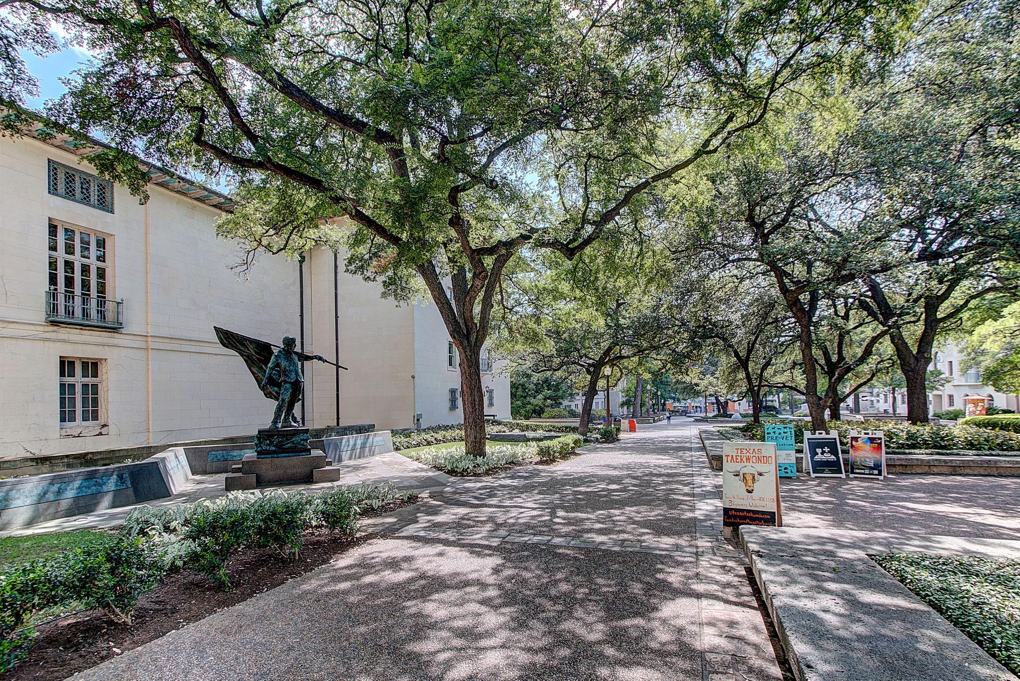 2802 Nueces ST #101, Austin, TX 78705