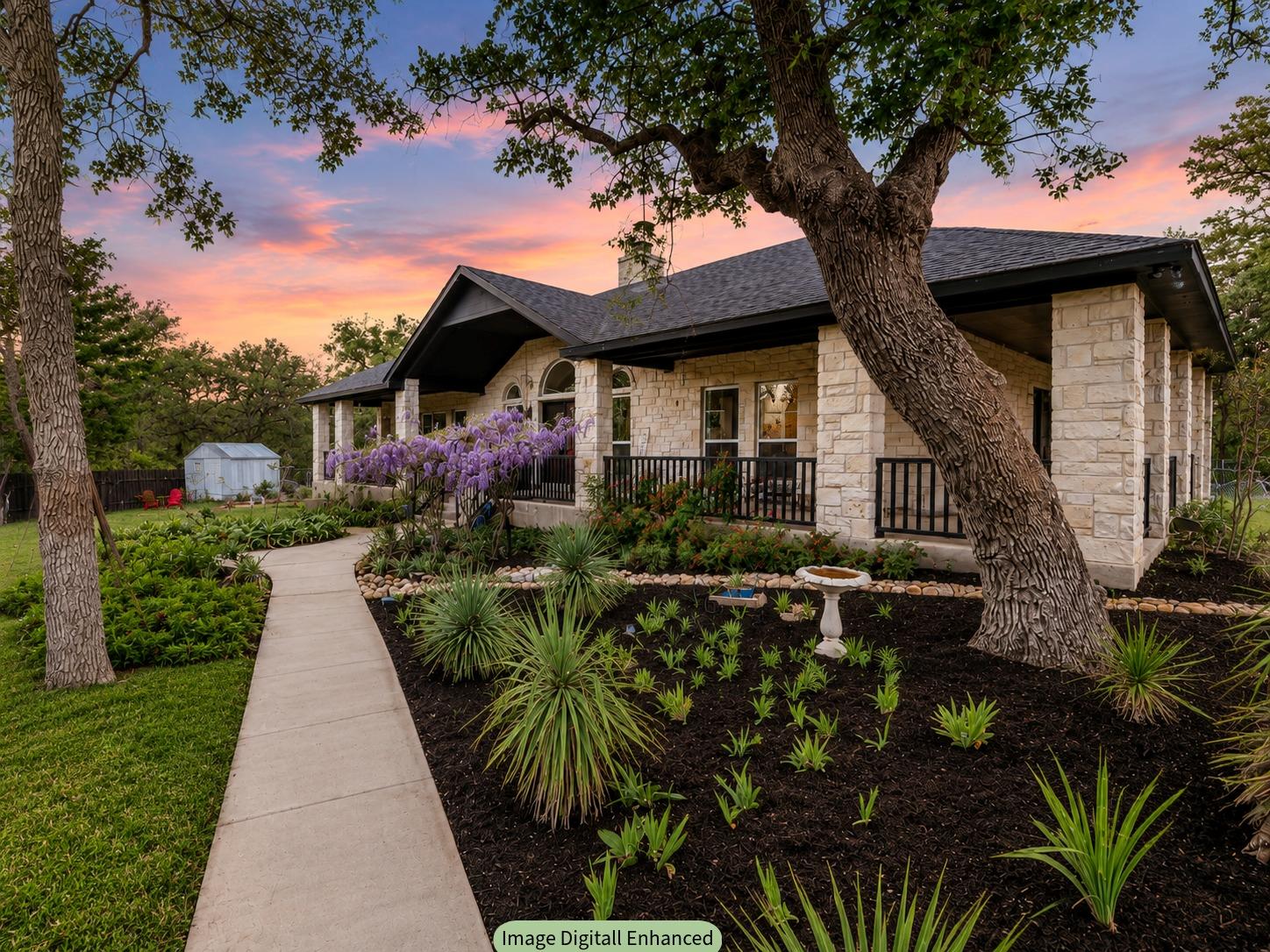368 Woodlands DR, Bastrop, TX 78602