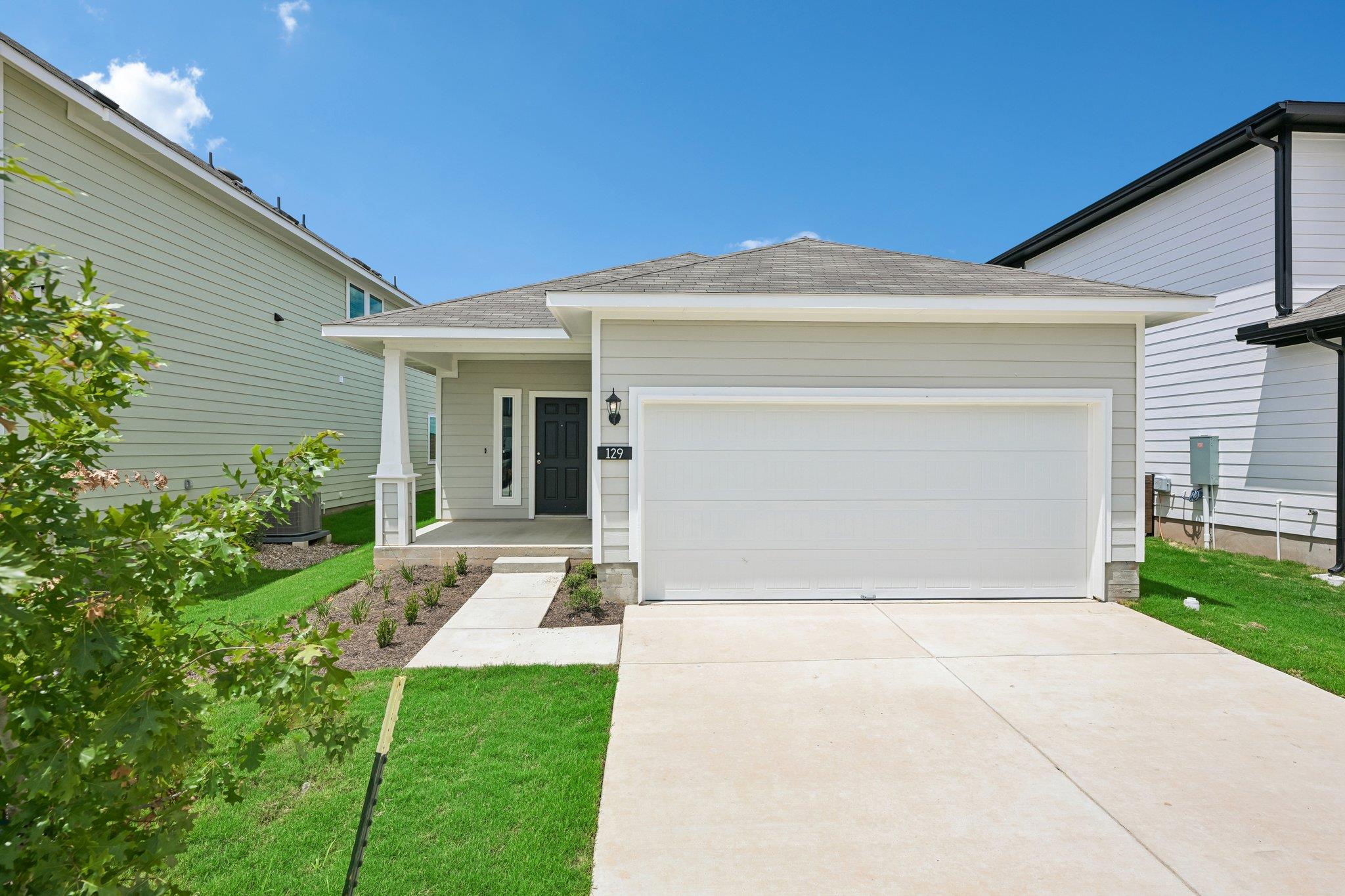 129 Adze DR, Liberty Hill, TX 78642