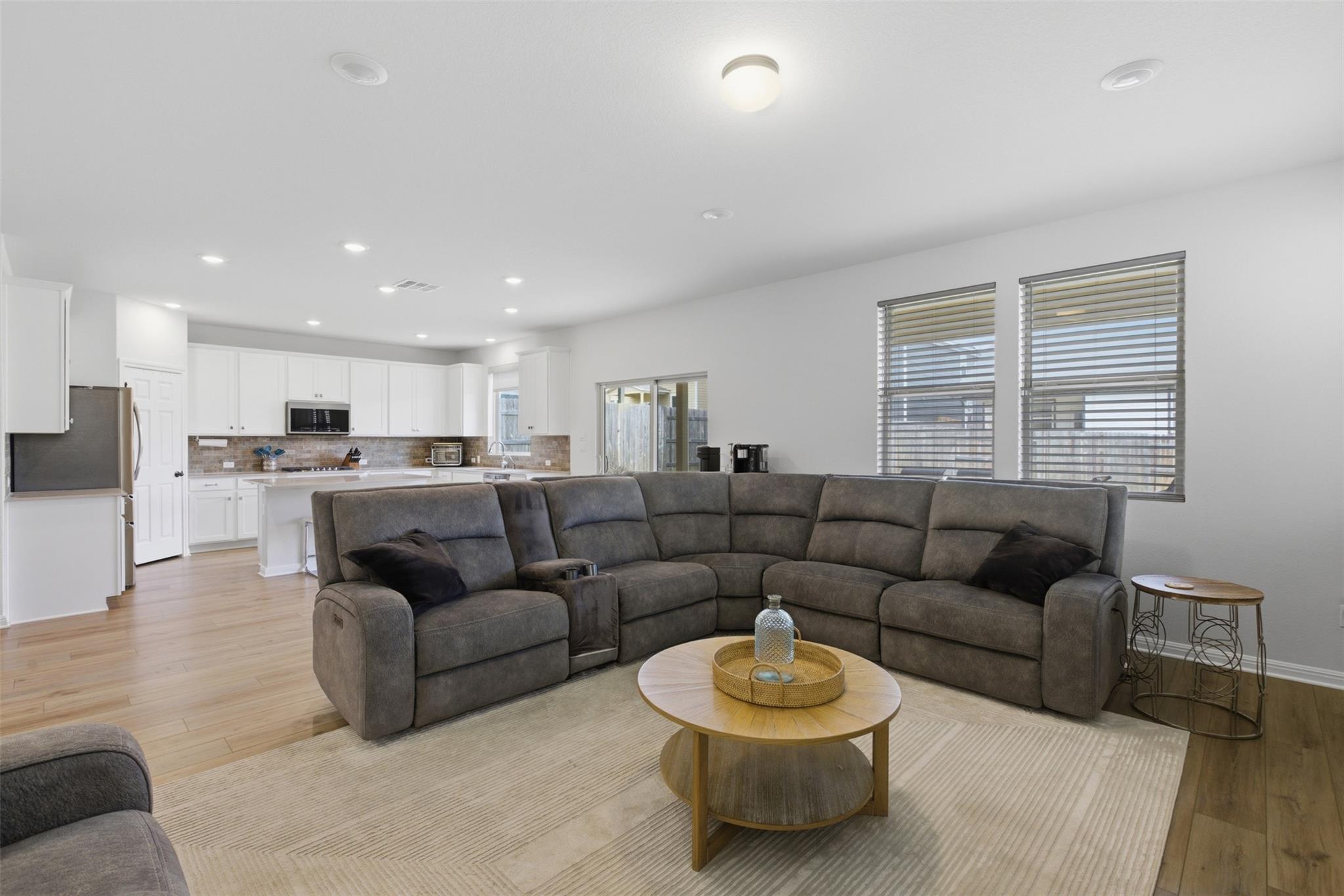 307 Marjorie DR, Hutto, TX 78634