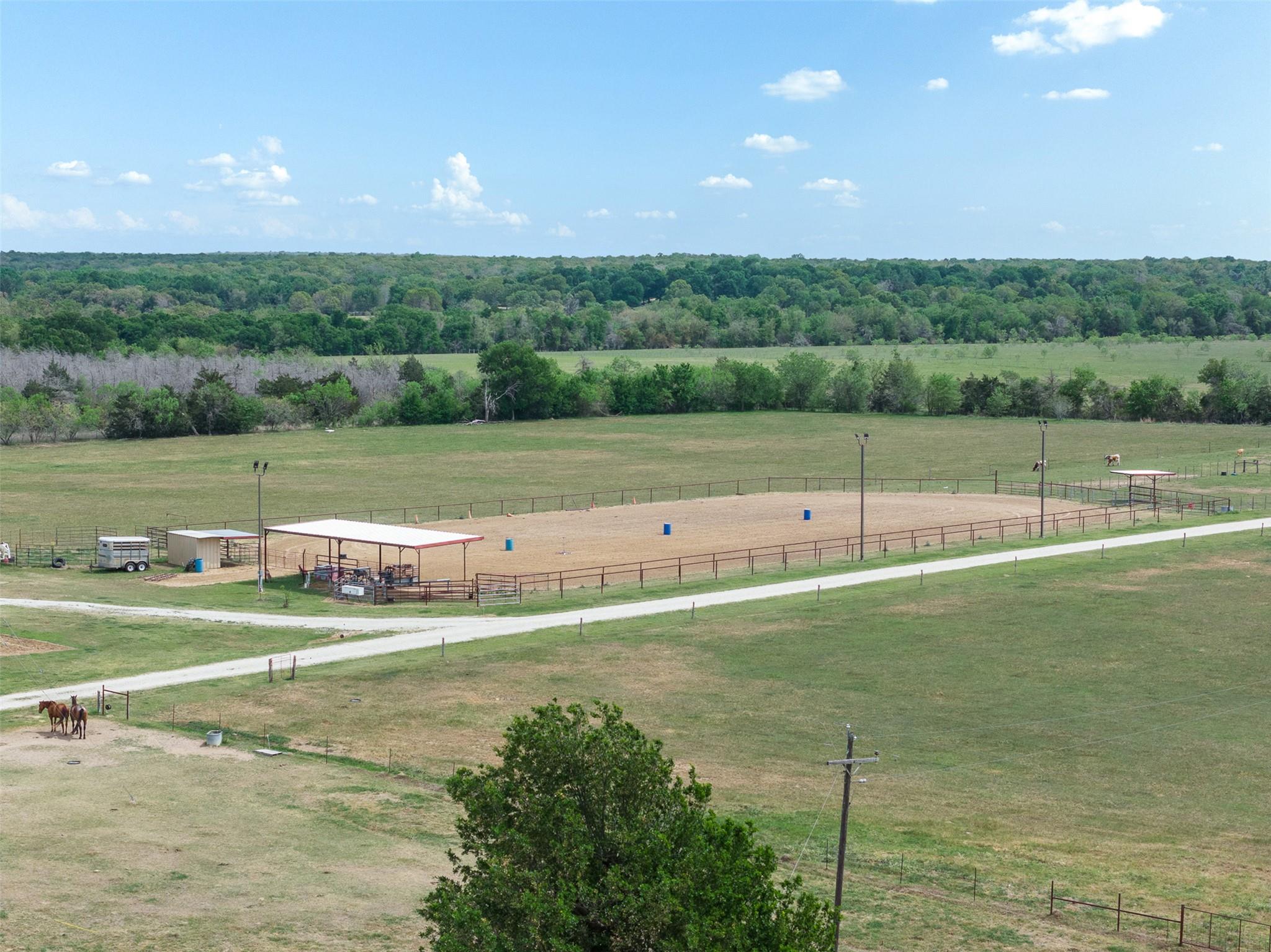131 Cr 279, Kosse, TX 76653