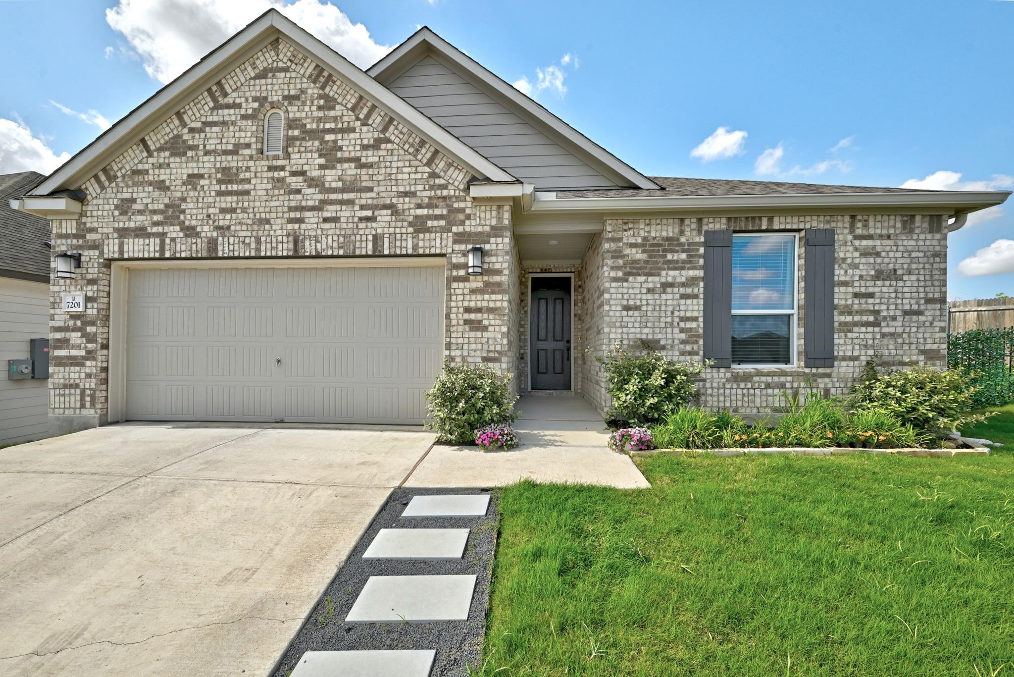 7201 Calliope XING, Austin, TX 78744
