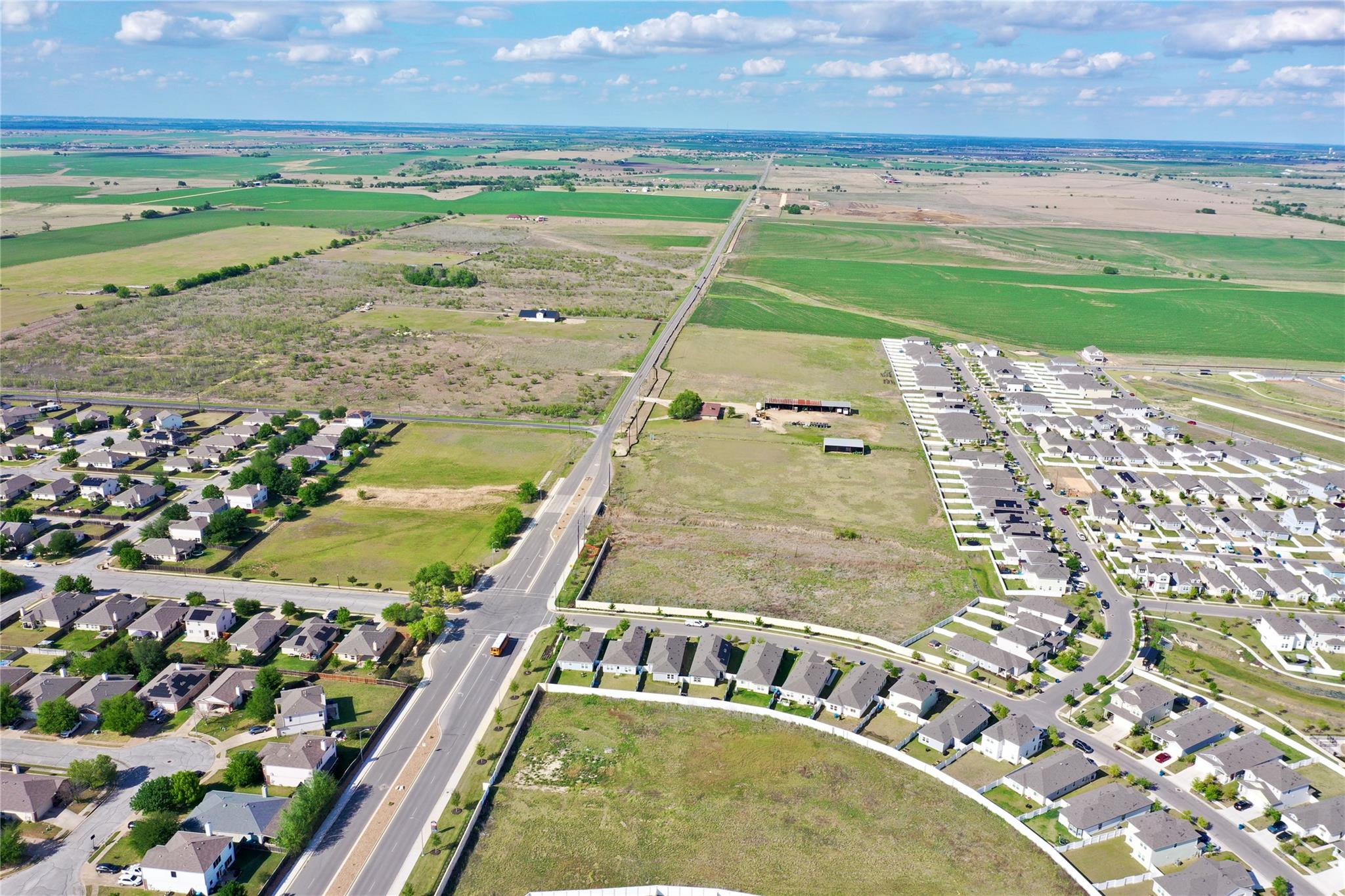 14601 County Line RD, Elgin, TX 78621