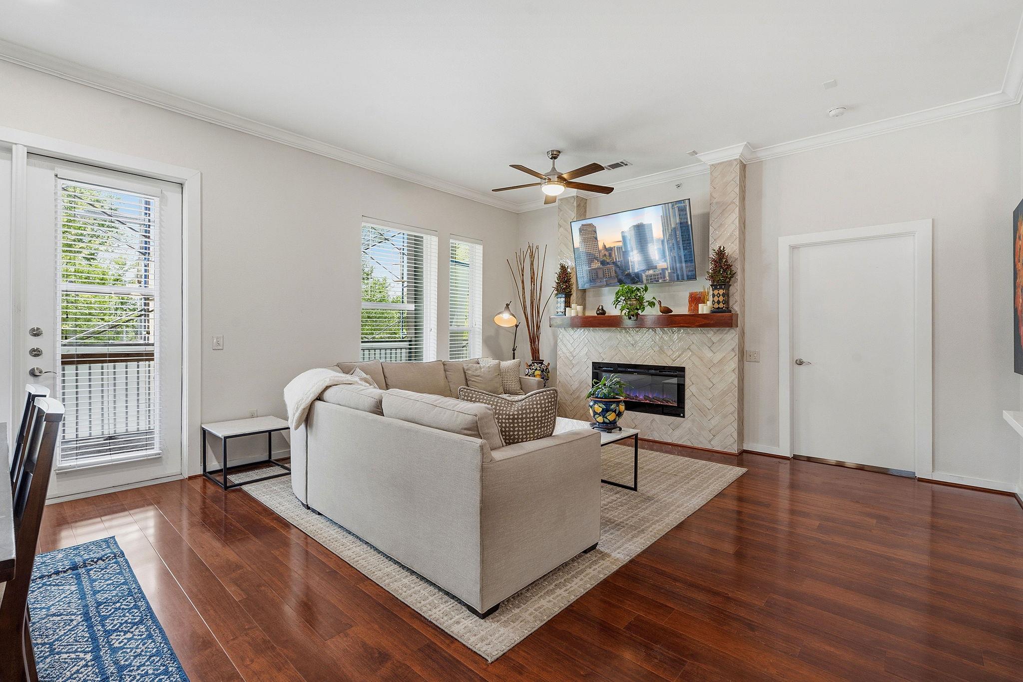 1900 Barton Springs RD #2026, Austin, TX 78704