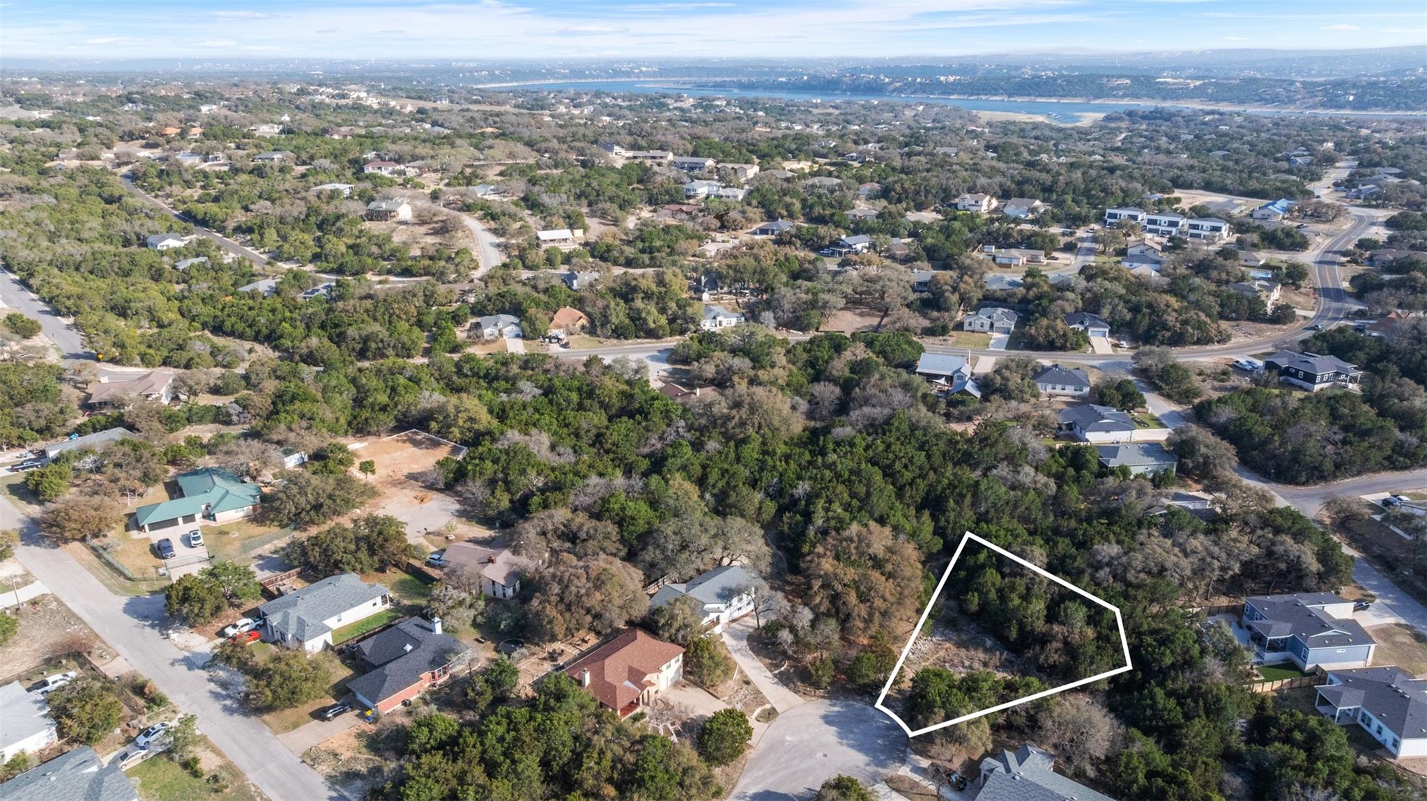 2900 Ticonderoga CV, Lago Vista, TX 78645