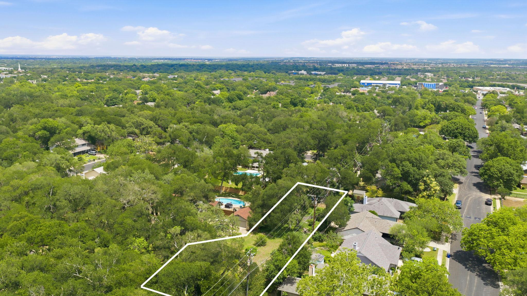 9505 Woodshire DR, Austin, TX 78748