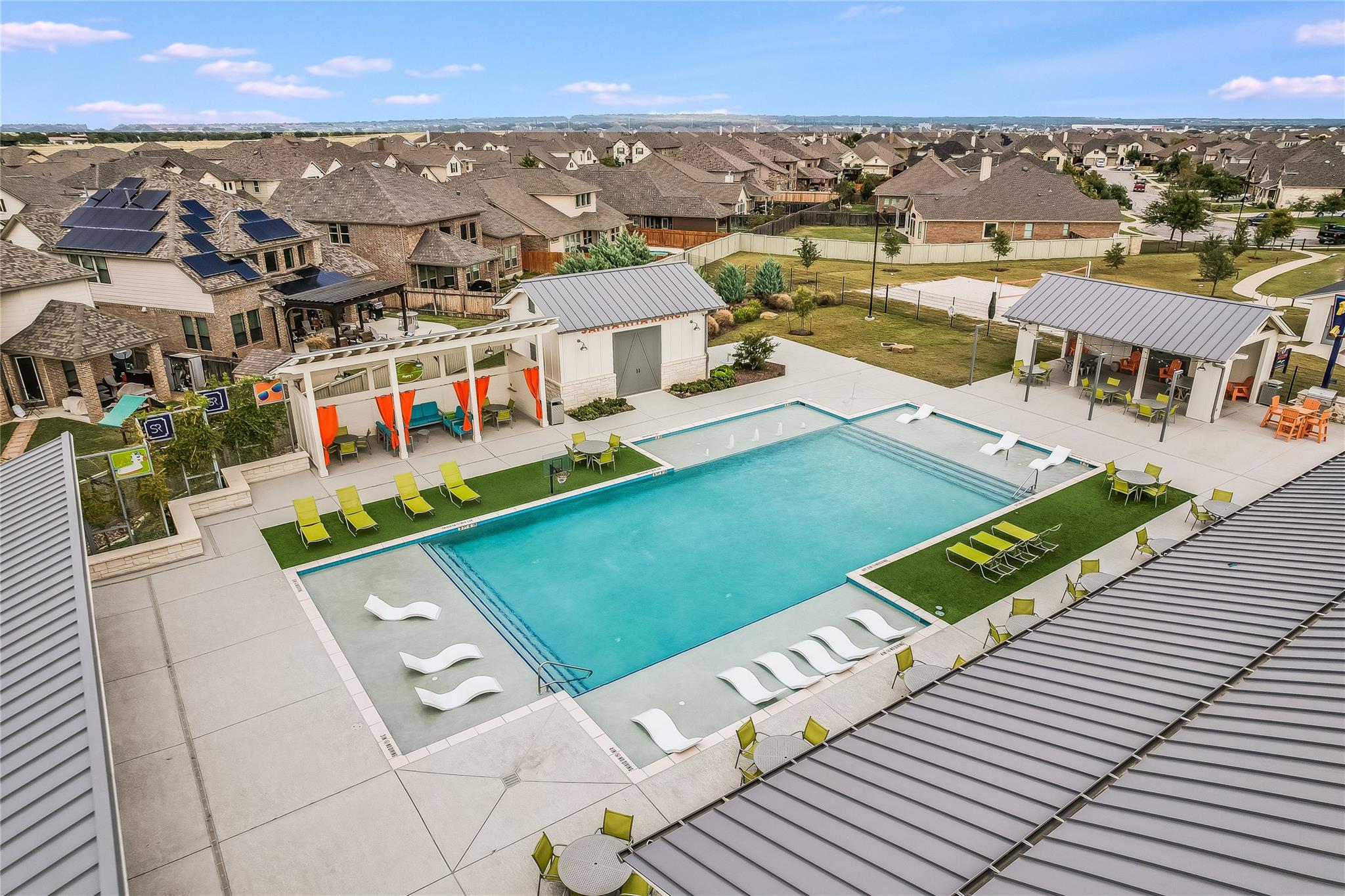 100 Rangel DR, Liberty Hill, TX 78642