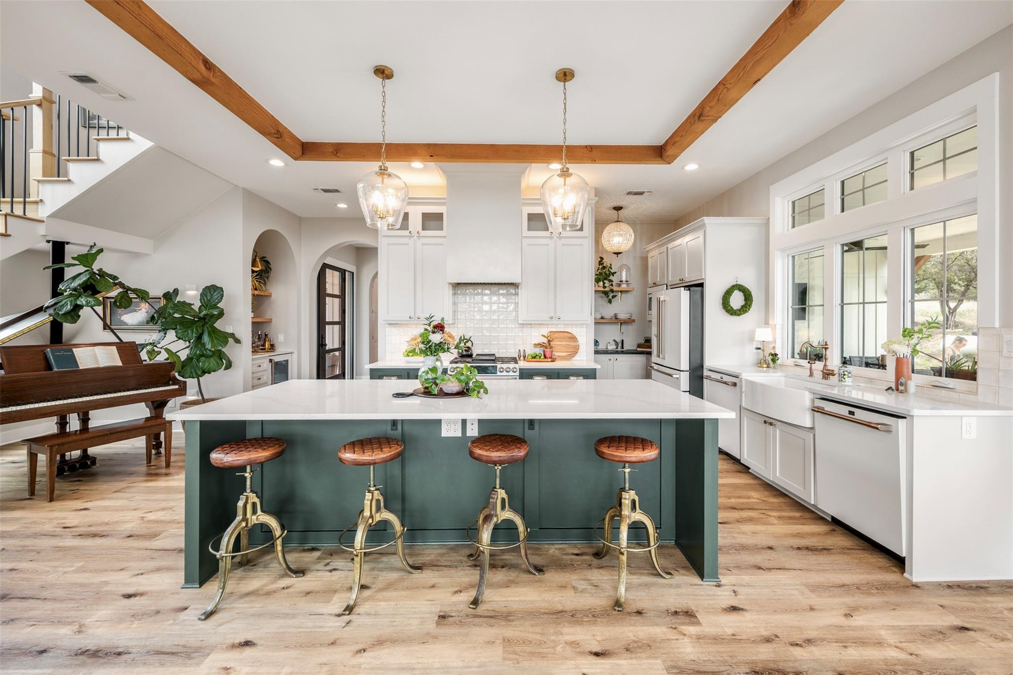 540 Casey LN, Wimberley, TX 78676