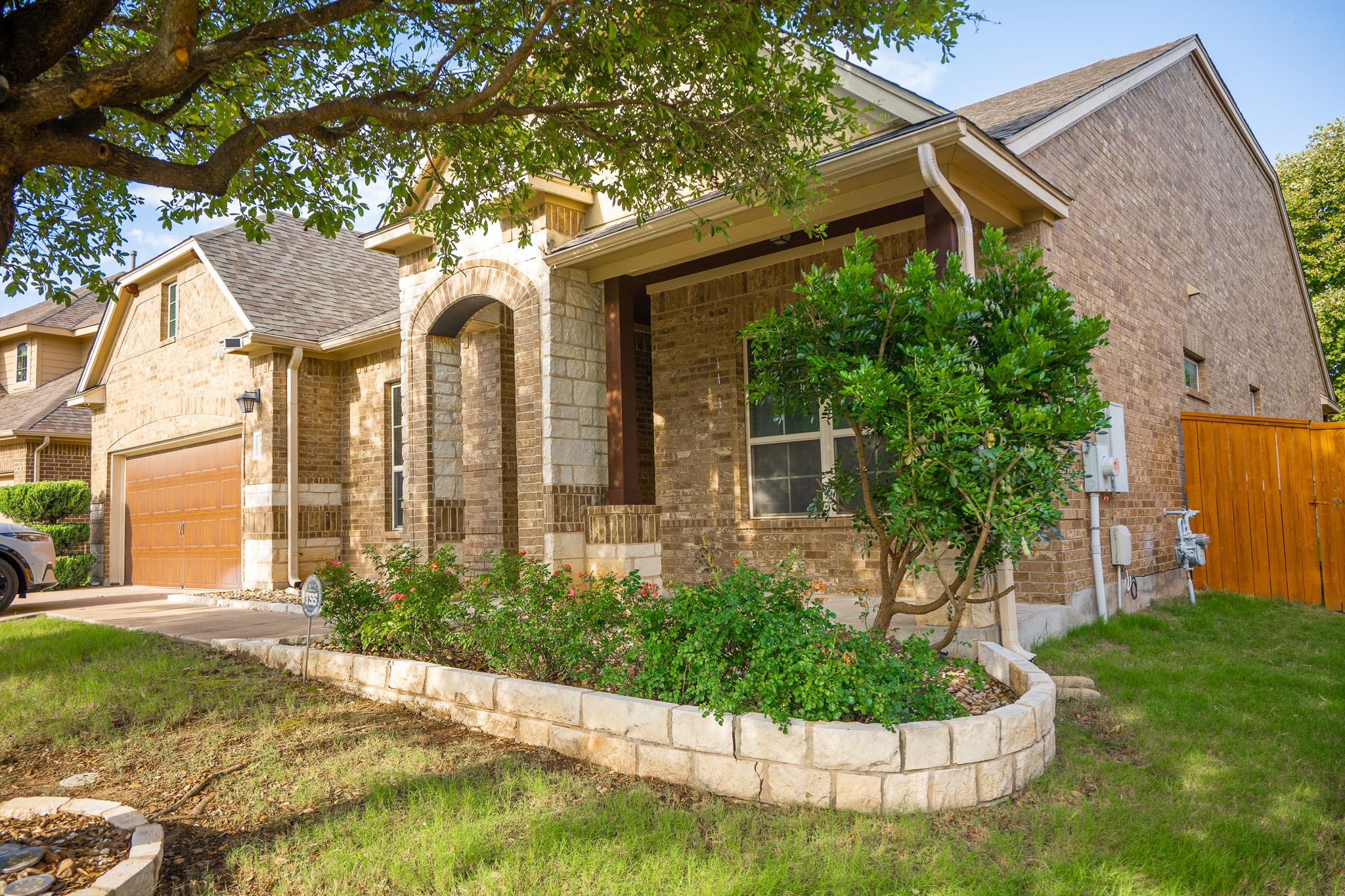 2709 Belicia LN, Round Rock, TX 78665