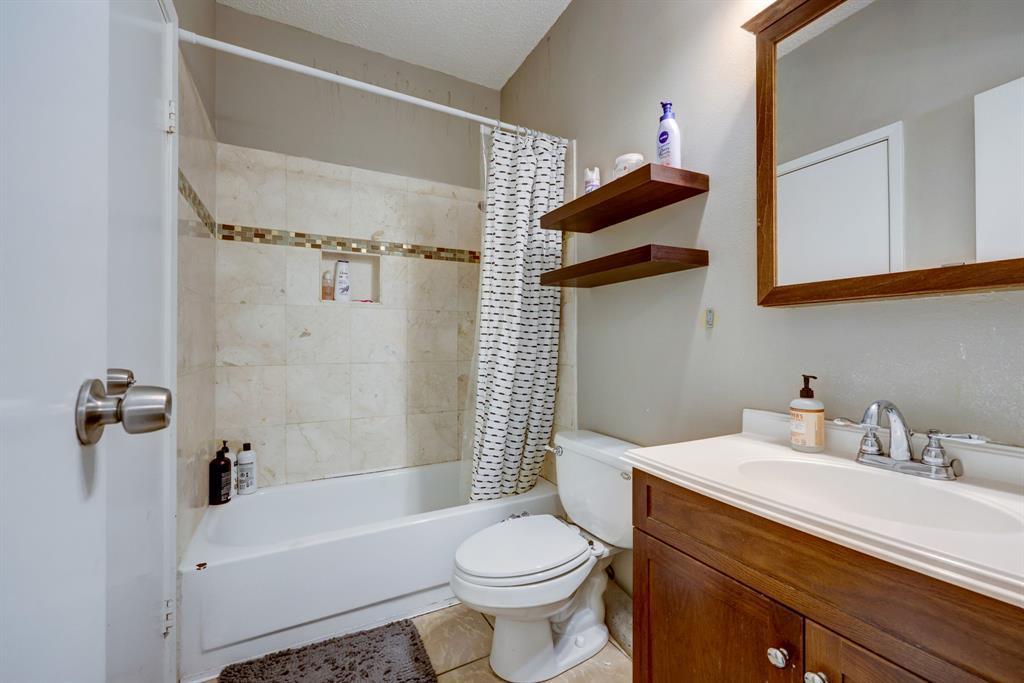 2901 San Jacinto BLVD #204, Austin, TX 78705