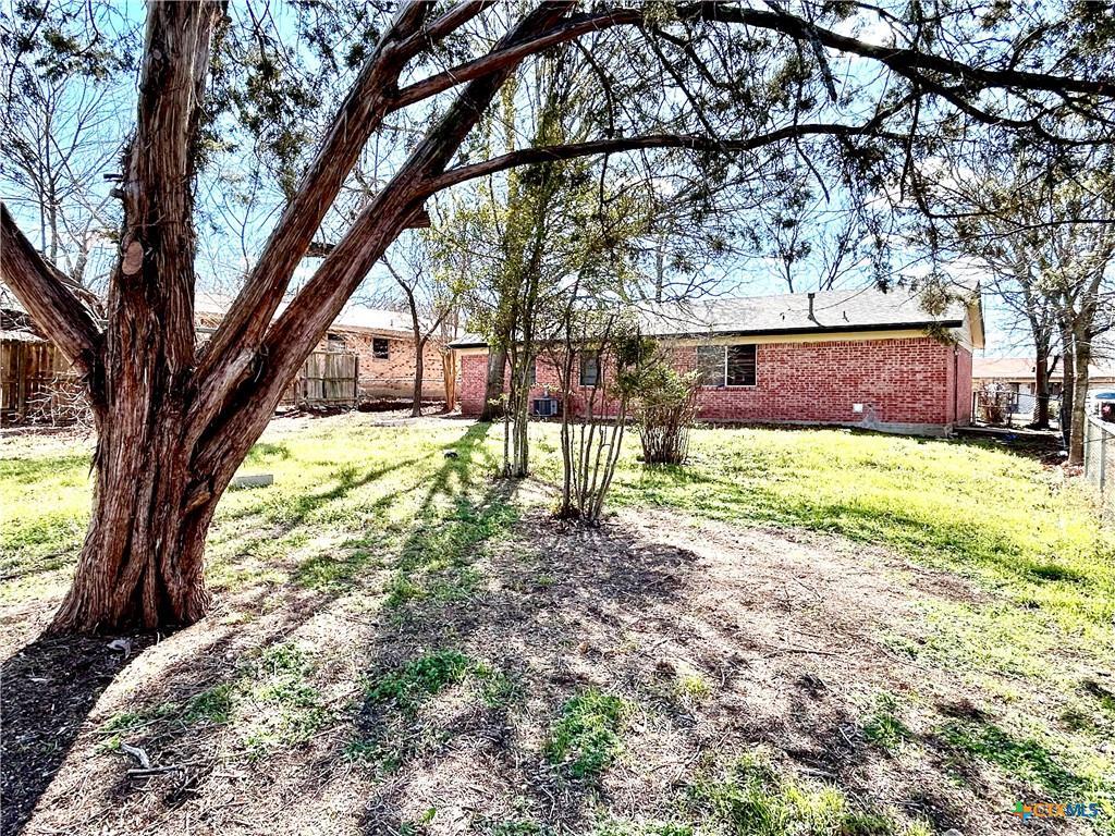 305 Carothers ST, Copperas Cove, TX 76522