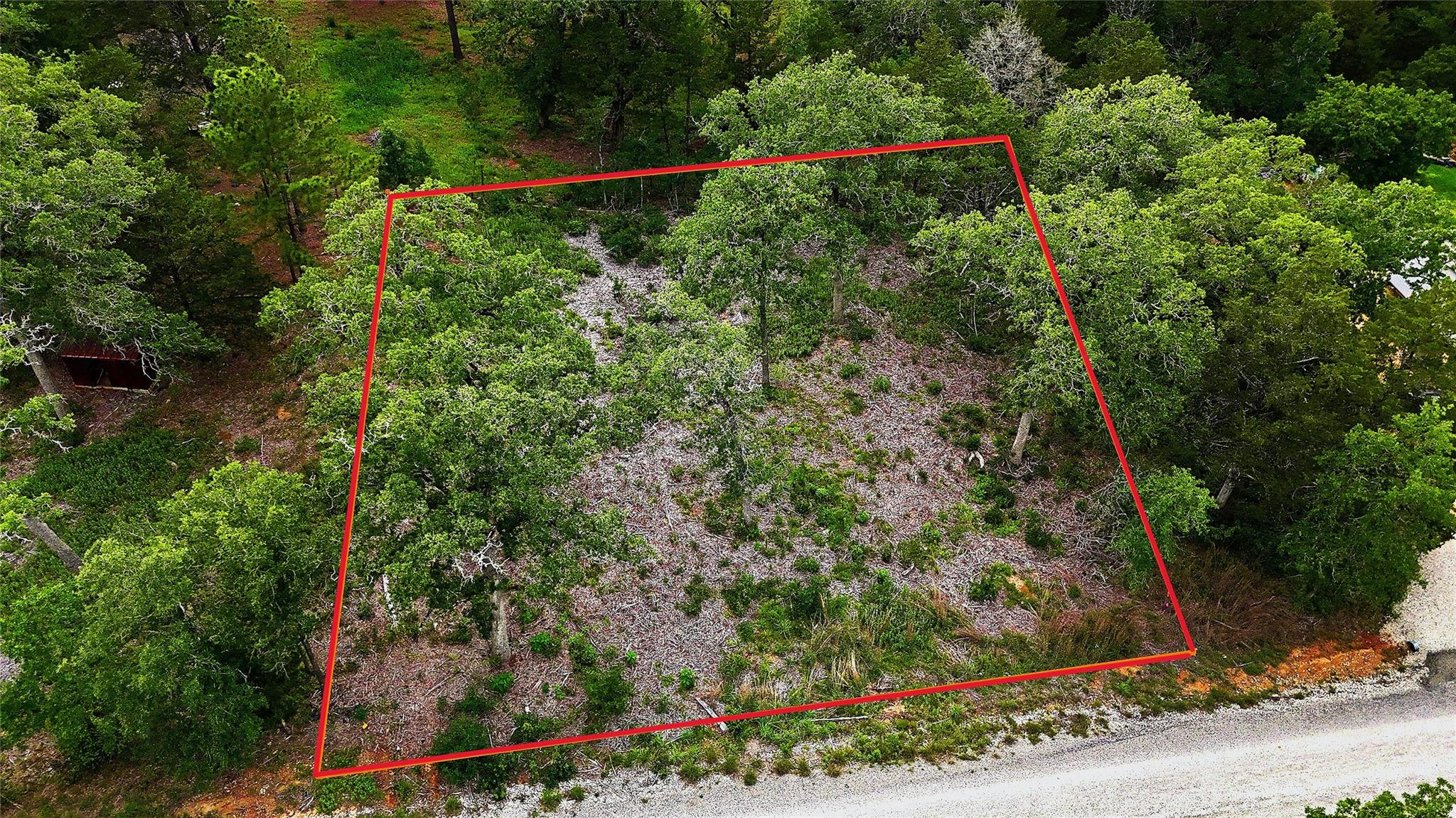 200 Cheyenne DR, Smithville, TX 78957