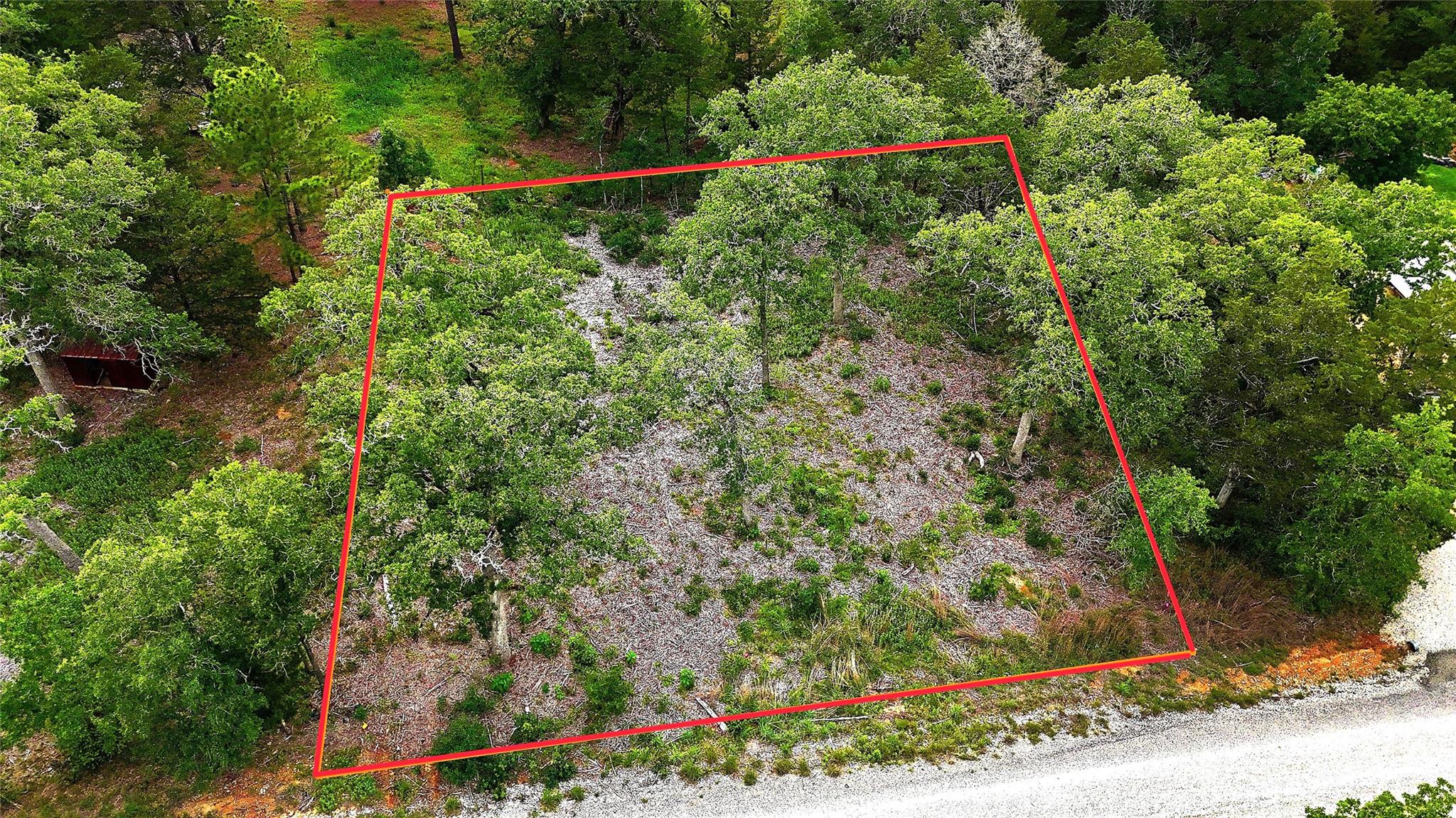 200 Cheyenne DR, Smithville, TX 78957