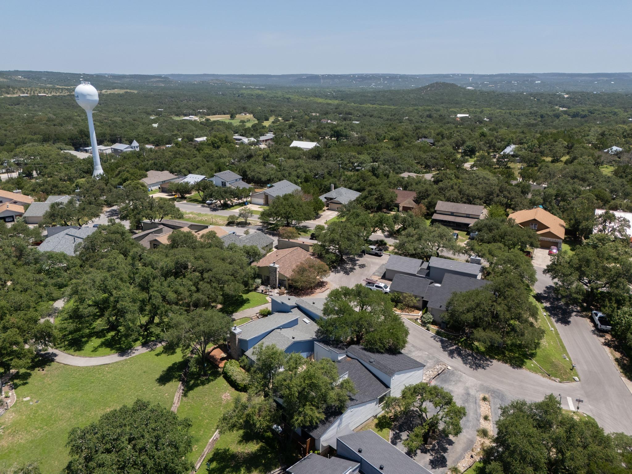 212 Overlook CT, Wimberley, TX 78676