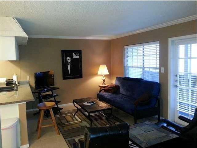 910 Duncan LN #11, Austin, TX 78705