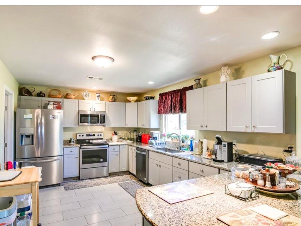 205 Montrose DR, Liberty Hill, TX 78642