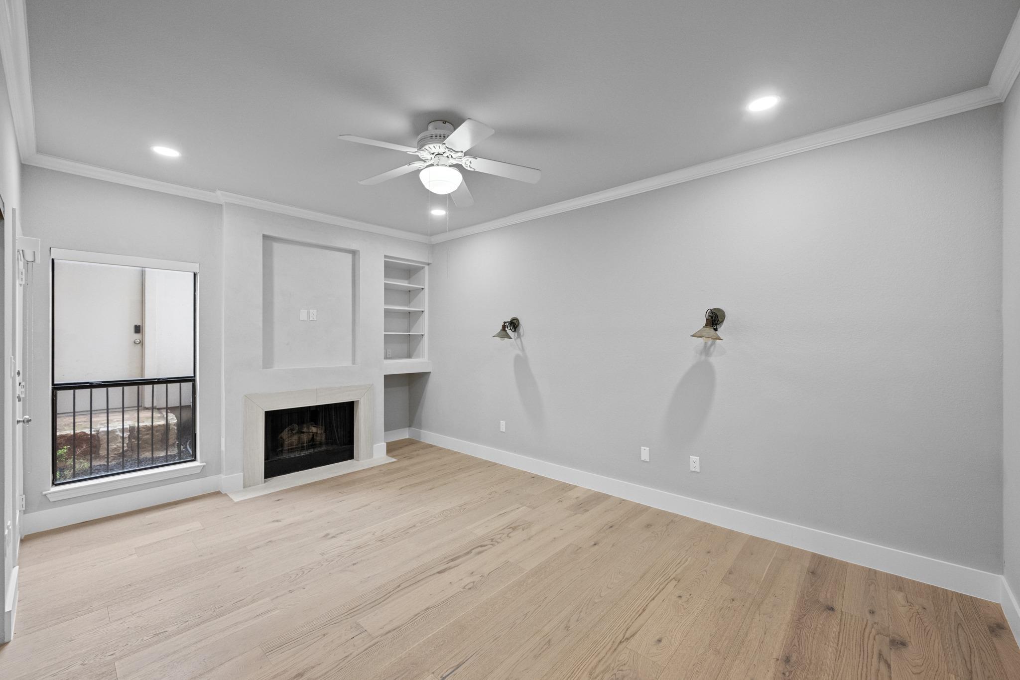 1000 Liberty Park DR #406, Austin, TX 78746