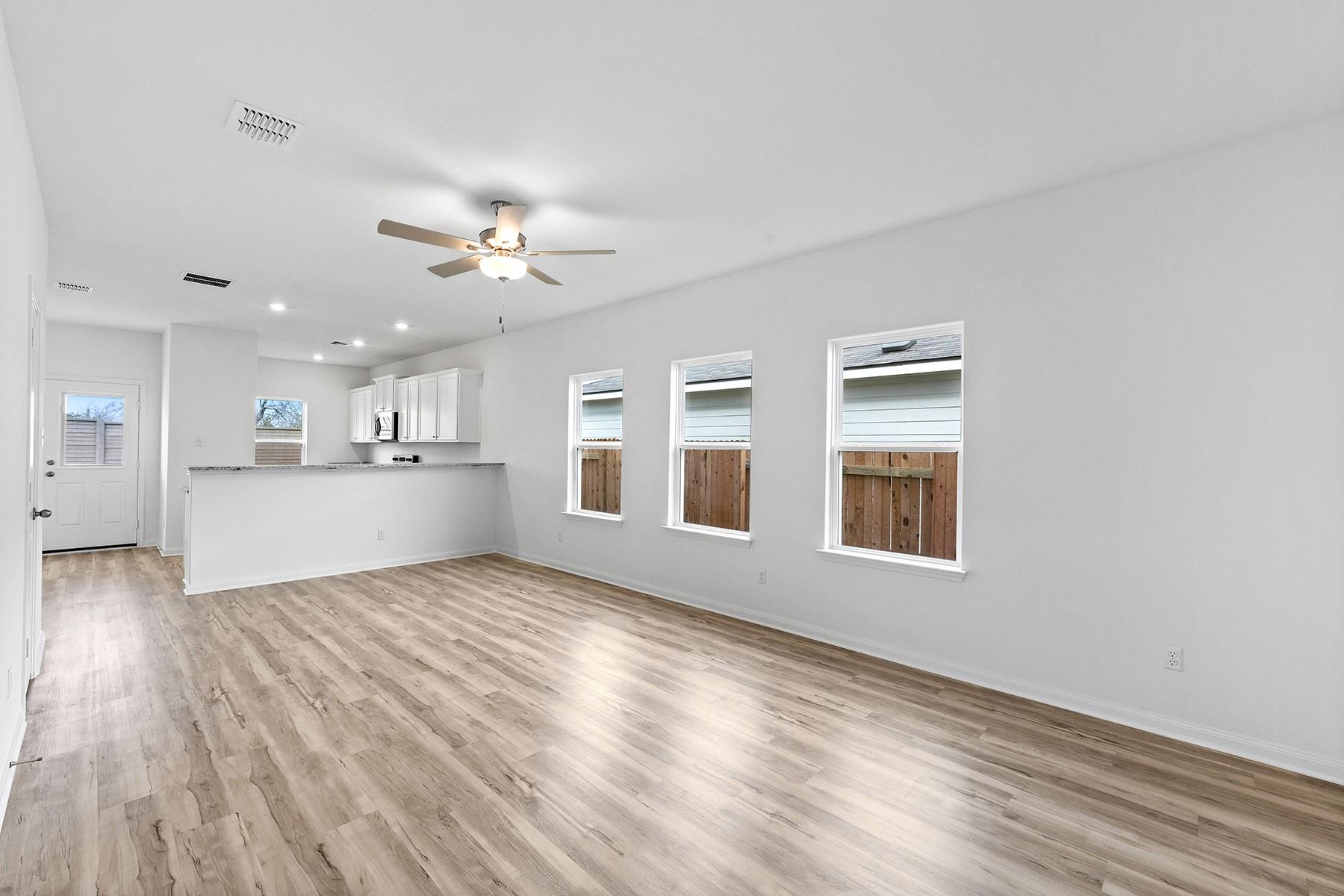 14700 Wahlbergs Way, Elgin, TX 78621