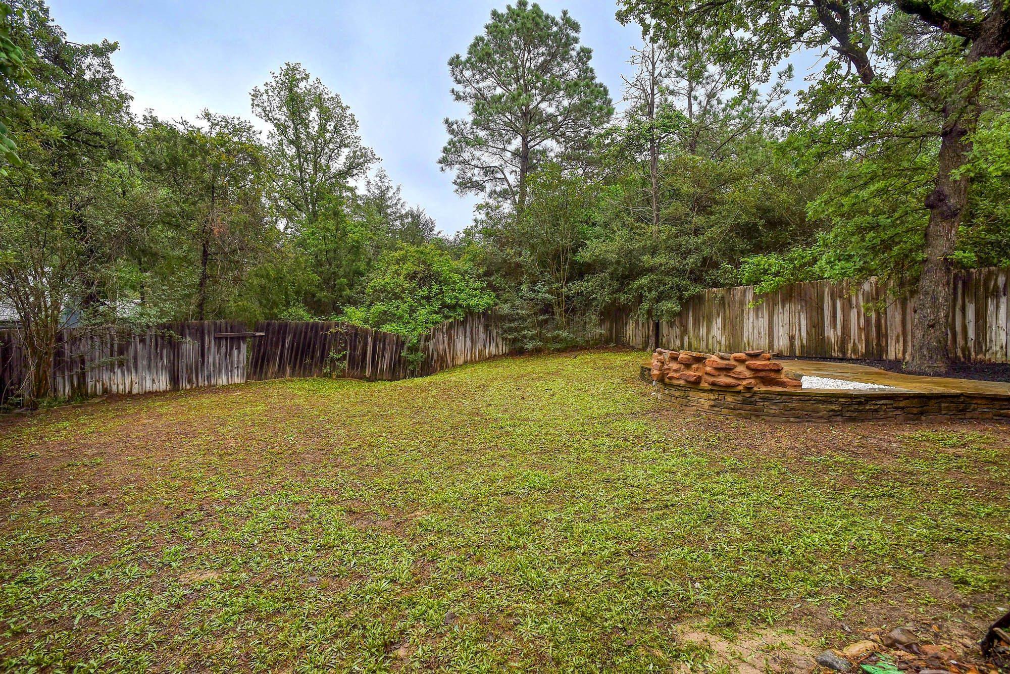 105 S Kaupo DR, Bastrop, TX 78602