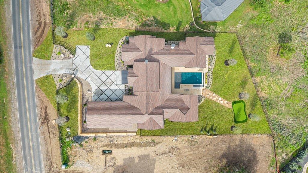 27031 Haynie Flat RD, Spicewood, TX 78669