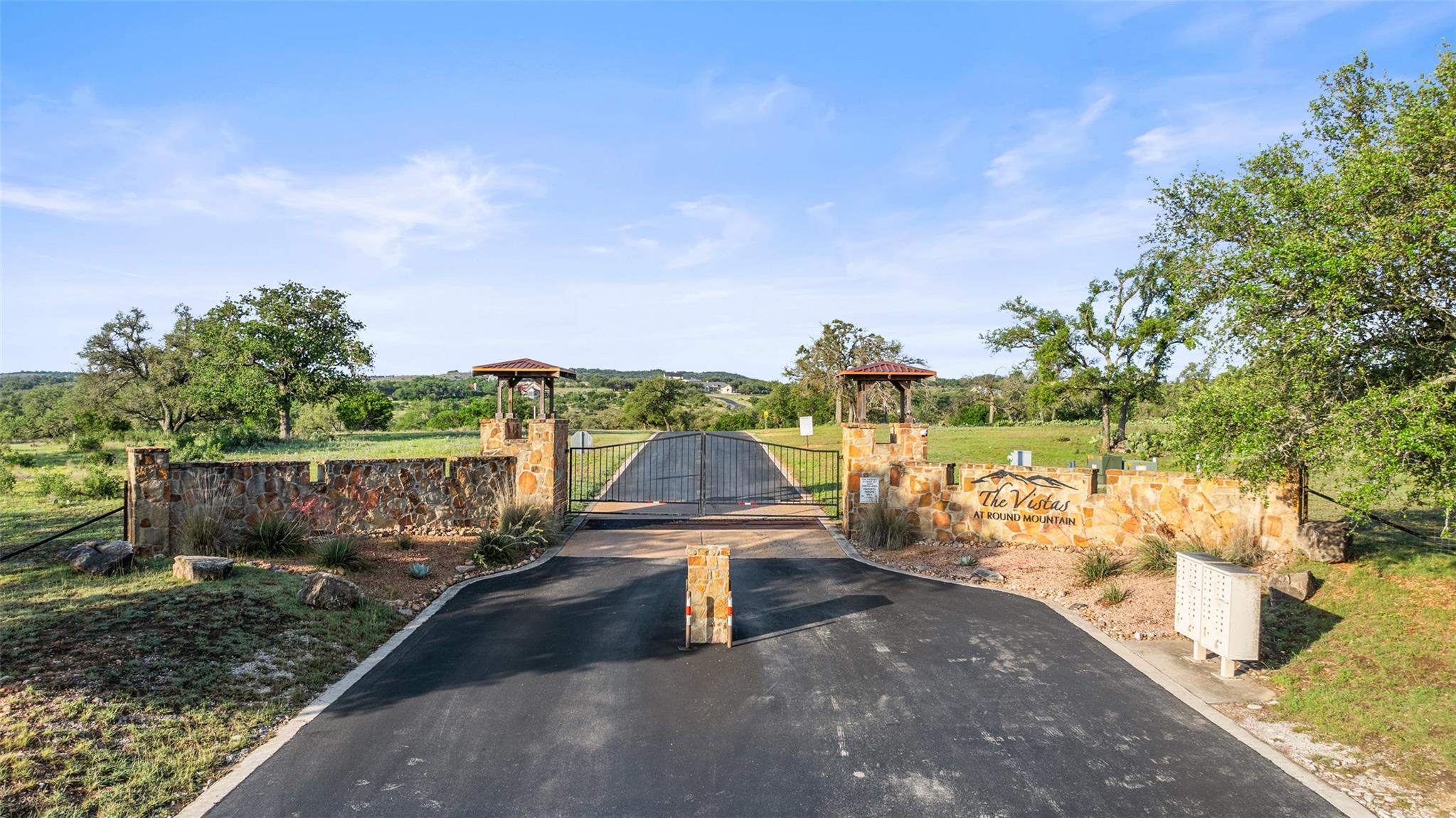 Lot 3 - 4 Vista Ridge DR, Round Mountain, TX 78663